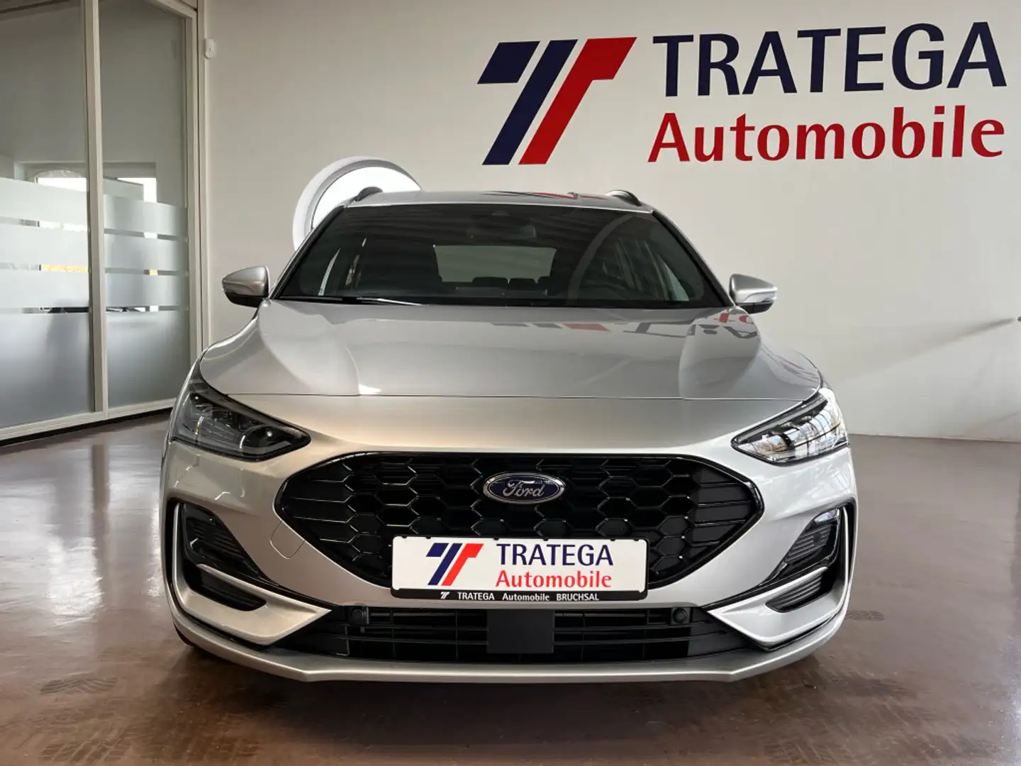 Ford Focus Turnier Ecoboost Hybrid ST-Line GJR Matrix Argent - 2