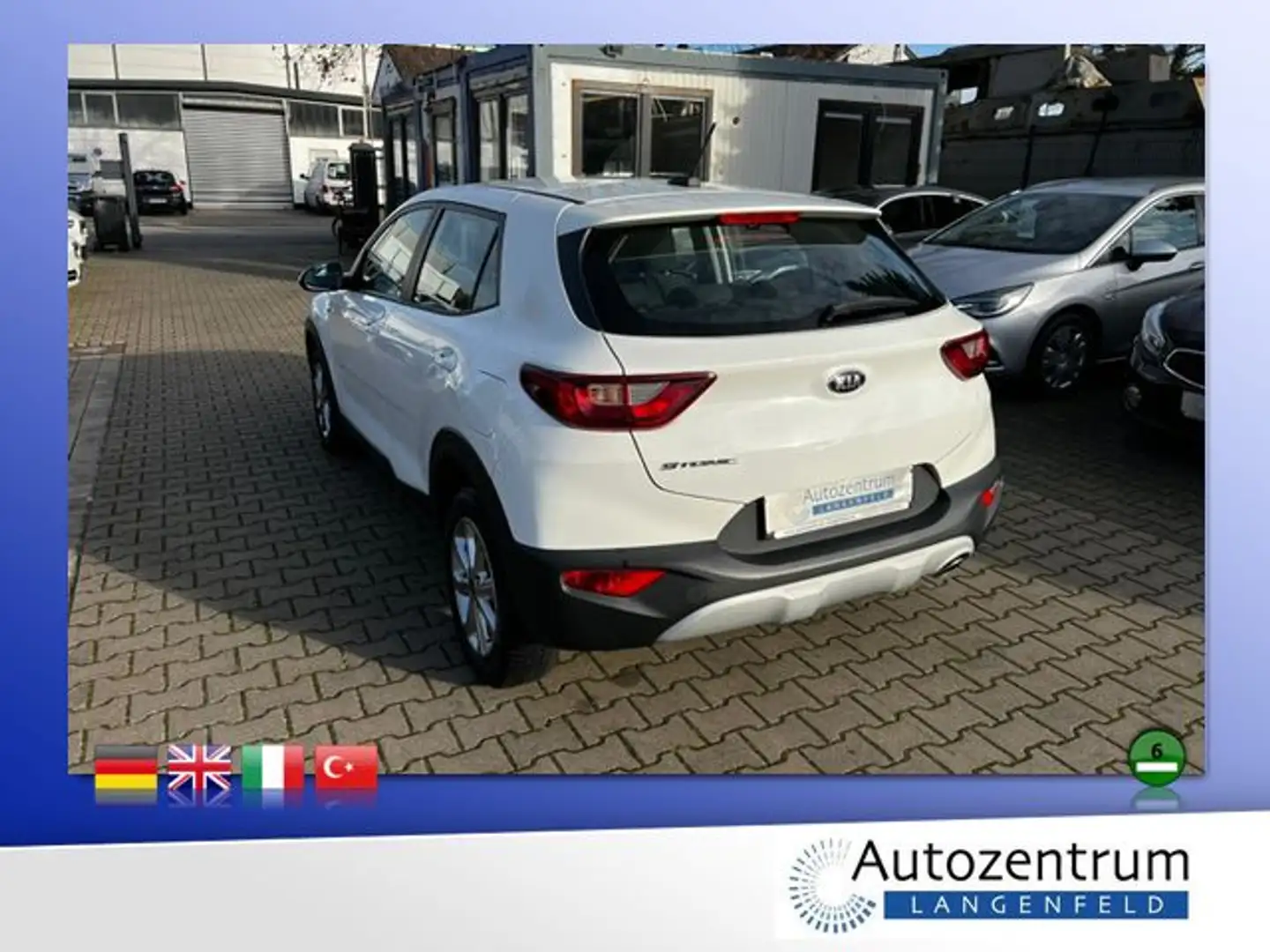 Kia Stonic 1.2 Spirit *ALU*KLIMA* Blanco - 2