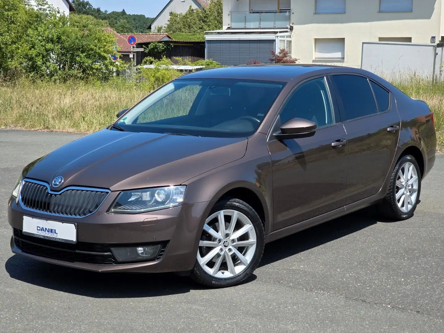 Skoda Octavia 1.4 TSI Lim. Elegance XENON/LED+KLIMAAUT Braun - 2