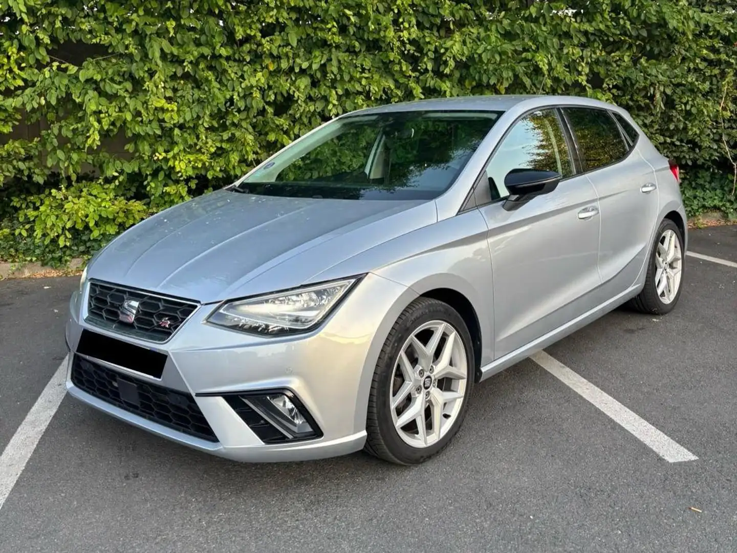 SEAT Ibiza Ibiza 1.0 EcoTSI 115 ch S/S DSG7 FR Gris - 1