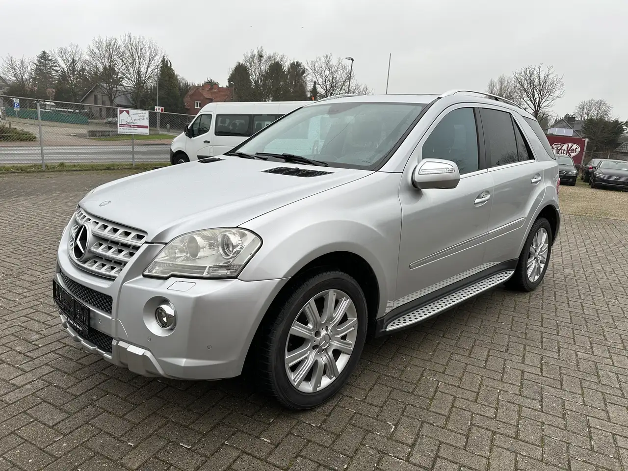 Mercedes-Benz ML 350