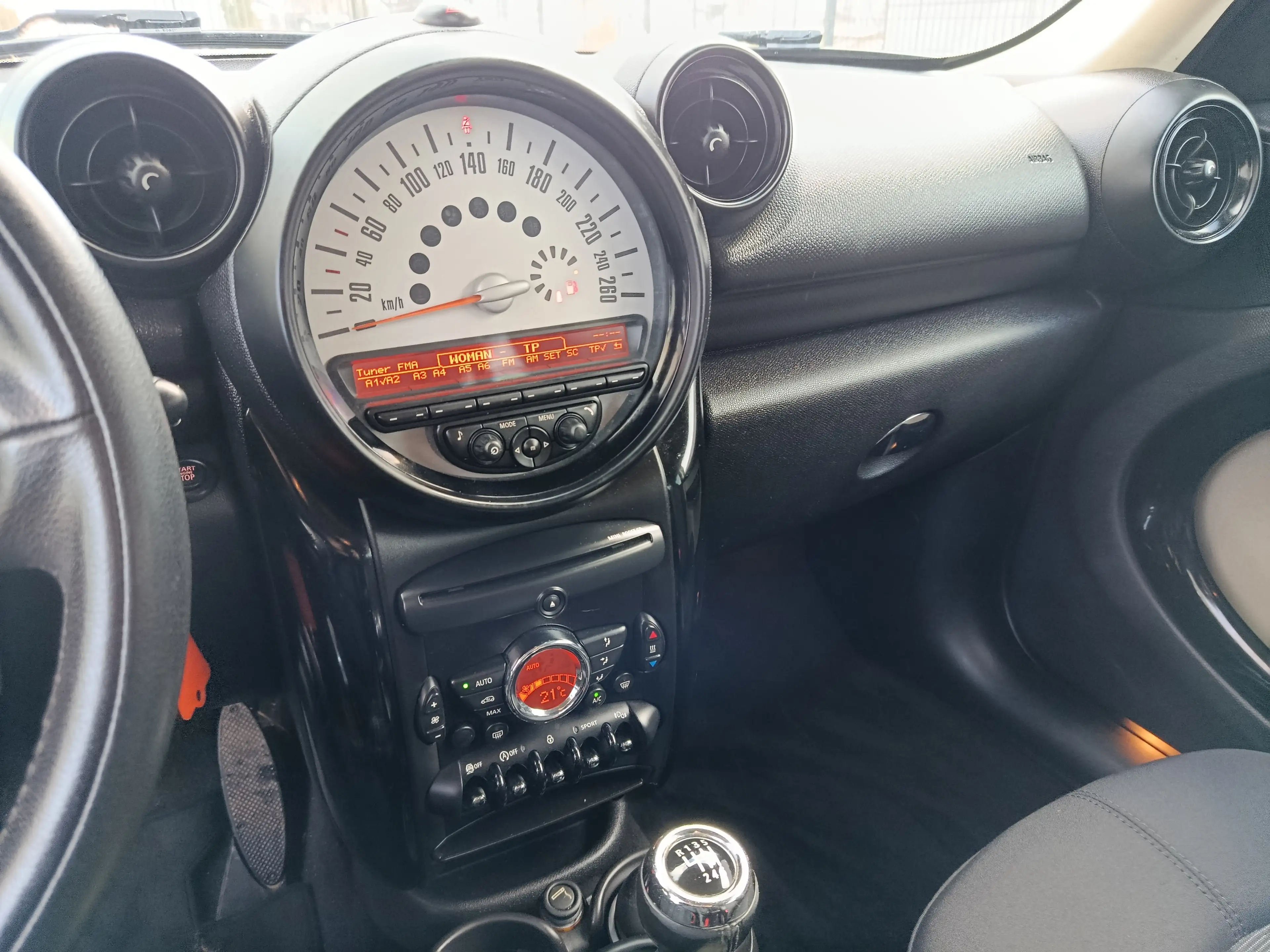 MINI Cooper D Countryman — photo 6