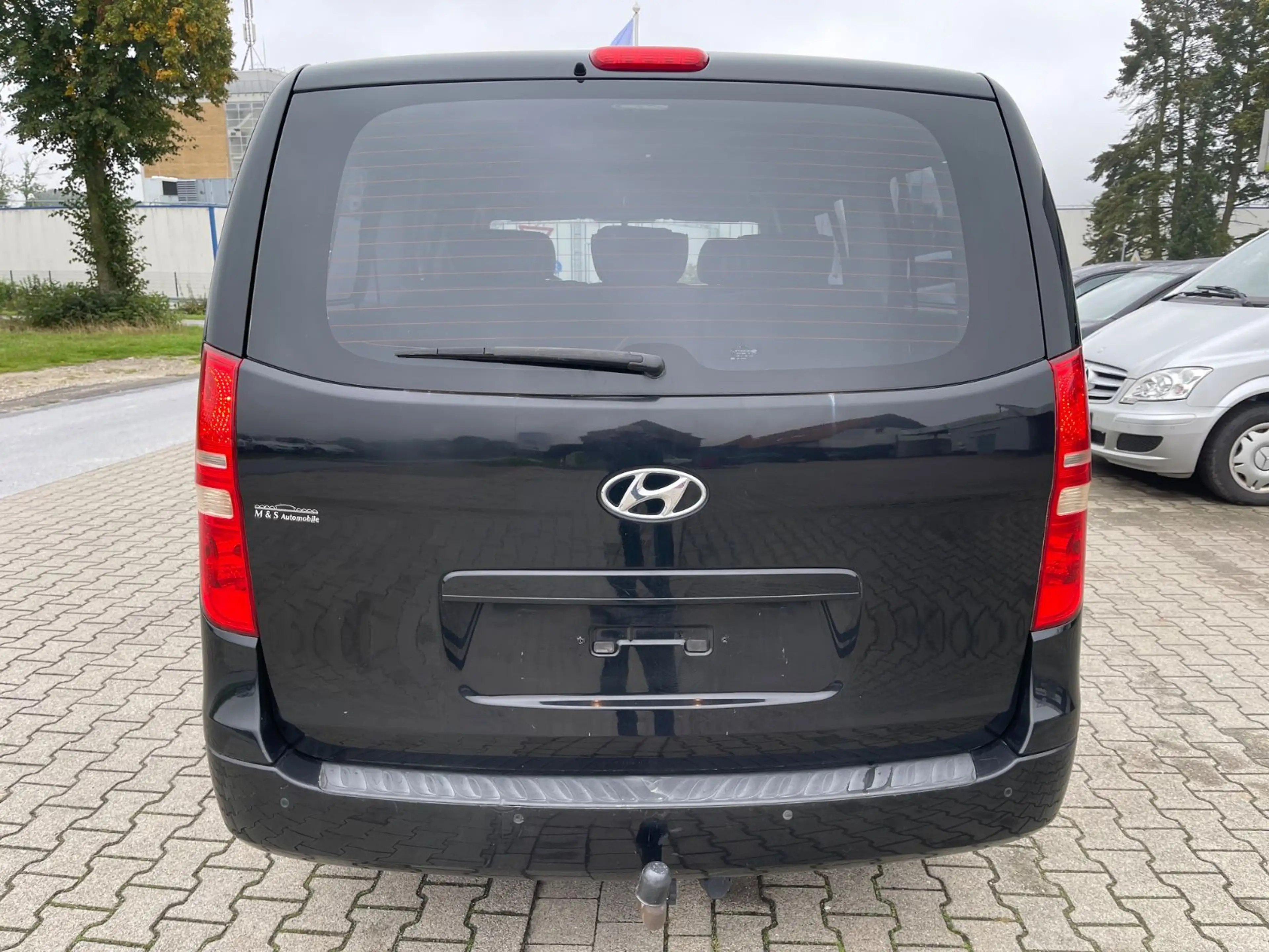 Hyundai H-1 Travel Premium — photo 5
