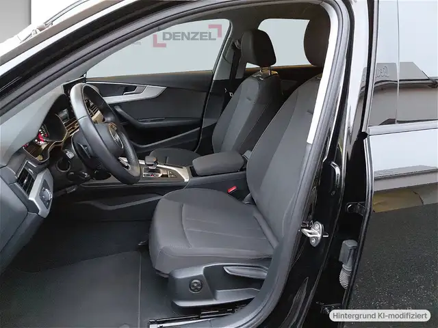 Audi A4 view 10