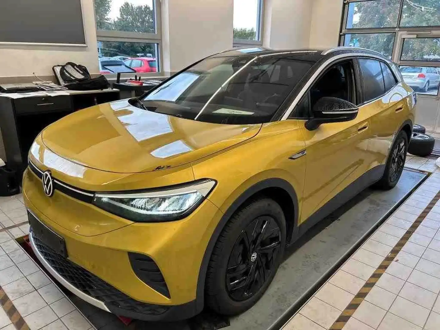 Volkswagen ID.4 Pro Performance 1st LED Navi ACC WP Gelb - 1