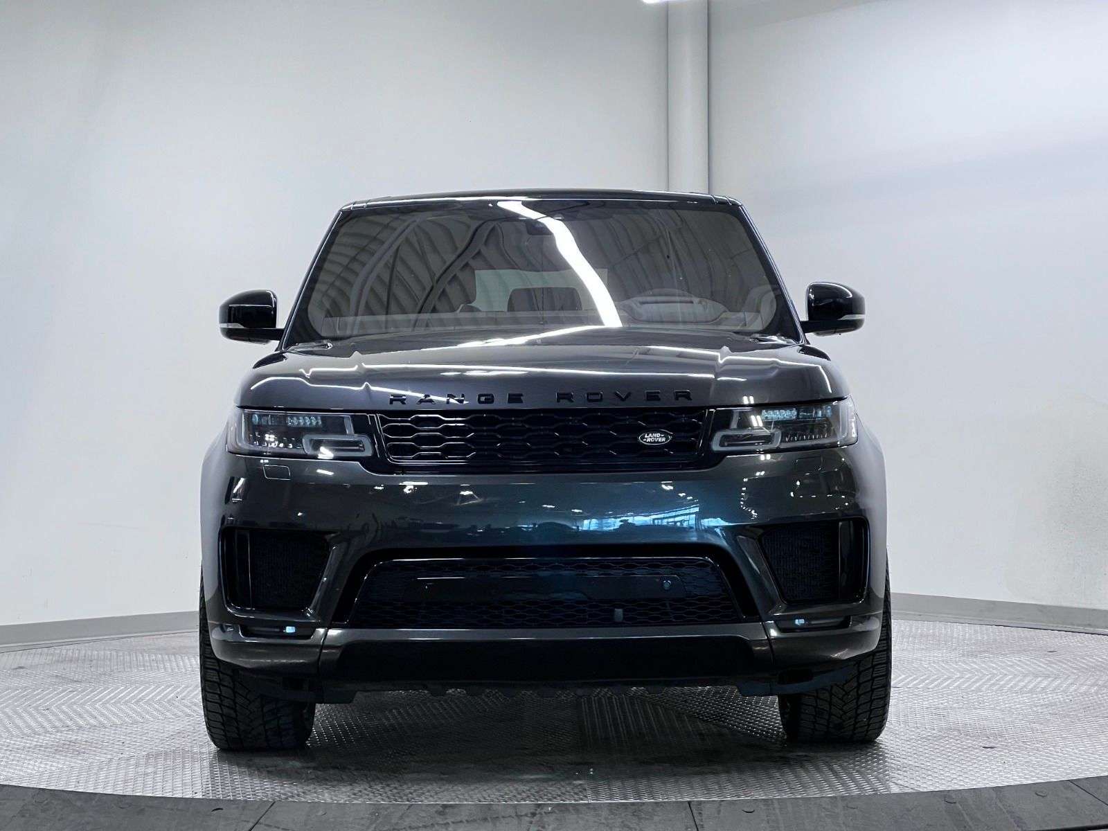 2020 Land Rover Range Rover Sport HST | CENTER CONSOLE FRIDGE | 22 INCH WHEELS thumb 8