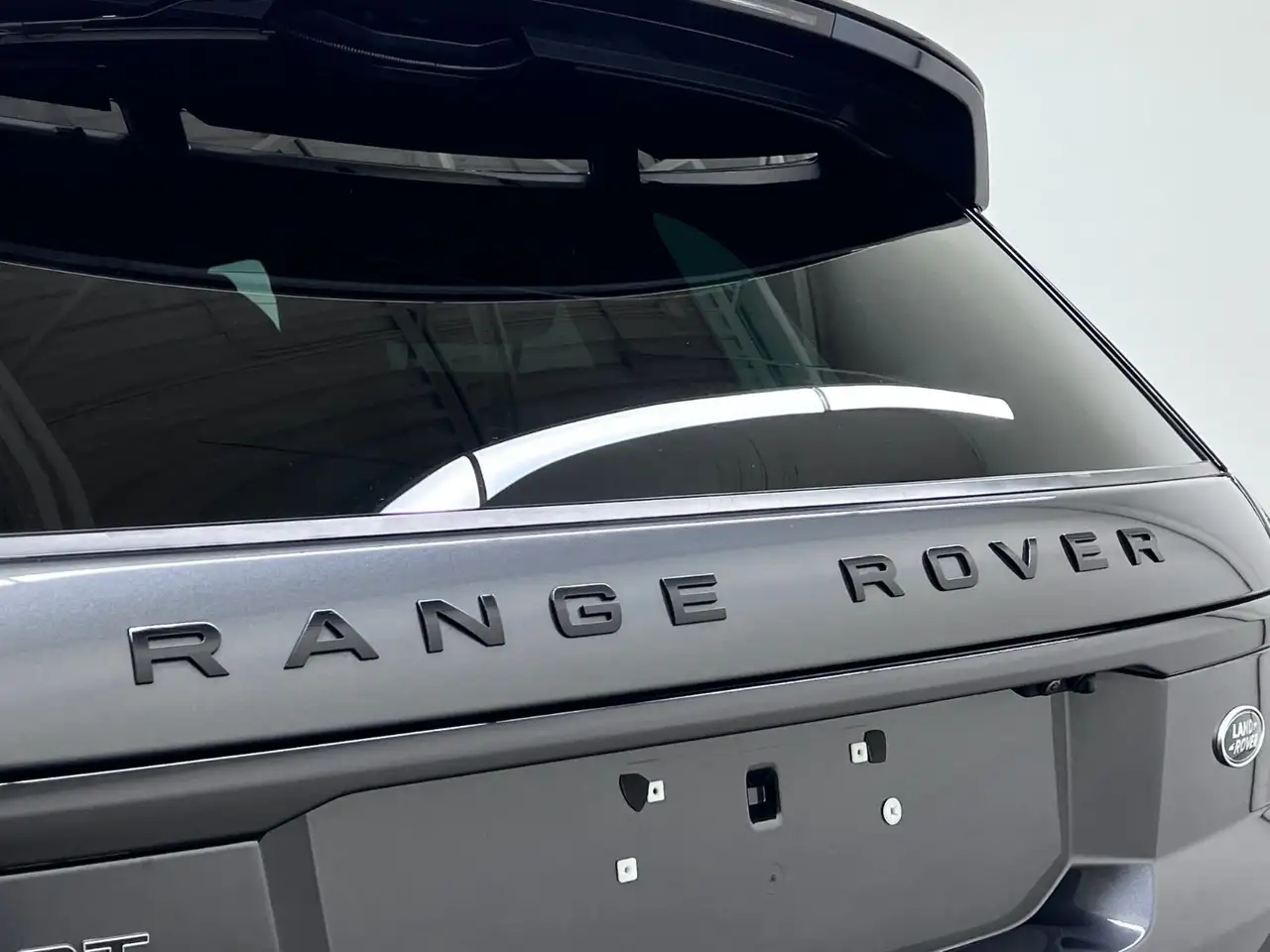 Land Rover Range Rover Sport снимка Land Rover Range Rover Sport