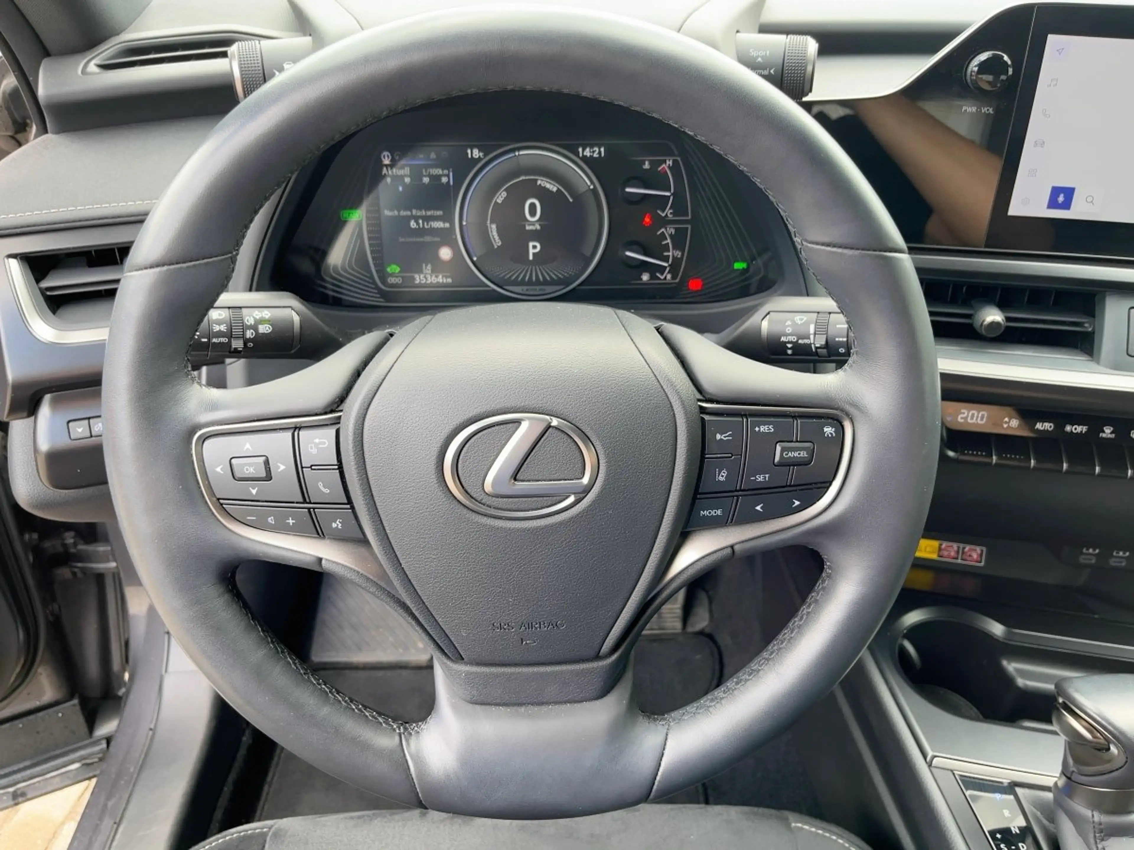 Lexus UX 250h Style Edition CloudNavi*ACC*KAM*SHZ — photo 11