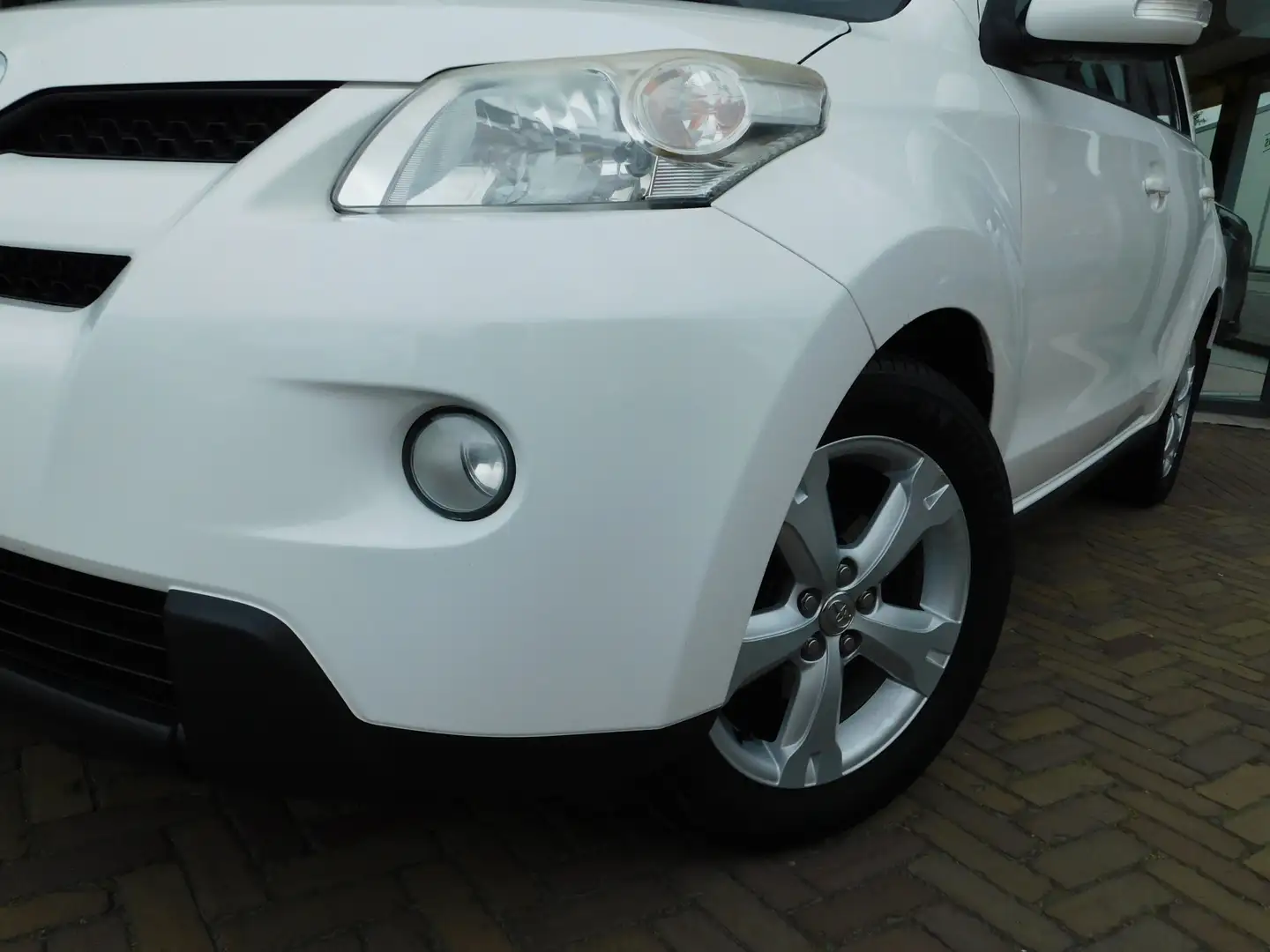 Toyota Urban Cruiser 1.3 VVT-i Aspiration Blanc - 2