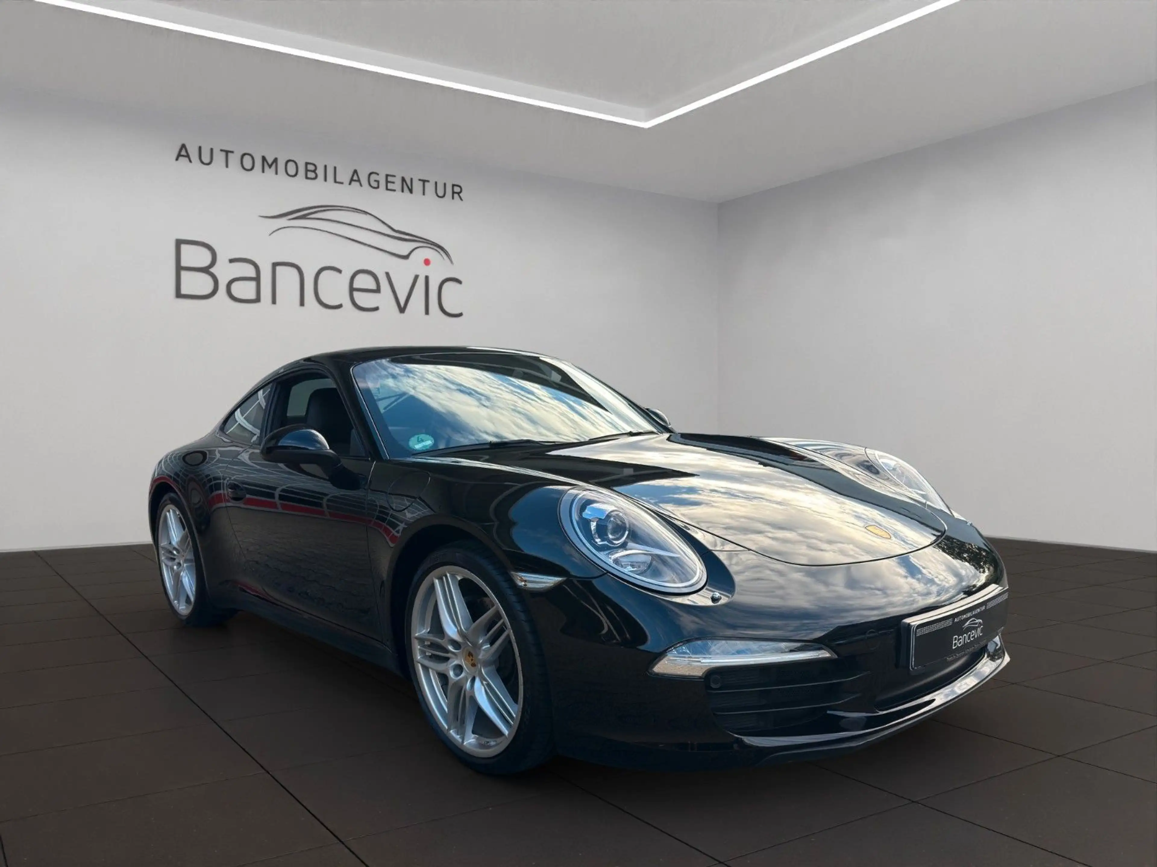 Porsche 991 911-991 Coupe*Approved Warranty*Bi-Xenon*Shz*Blt