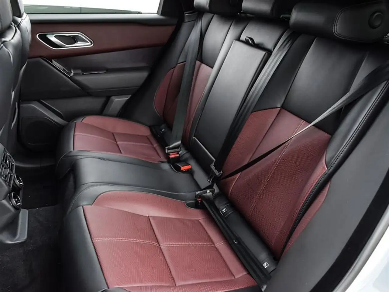 Land Rover Range Rover Velar fotografie Land Rover Range Rover Velar