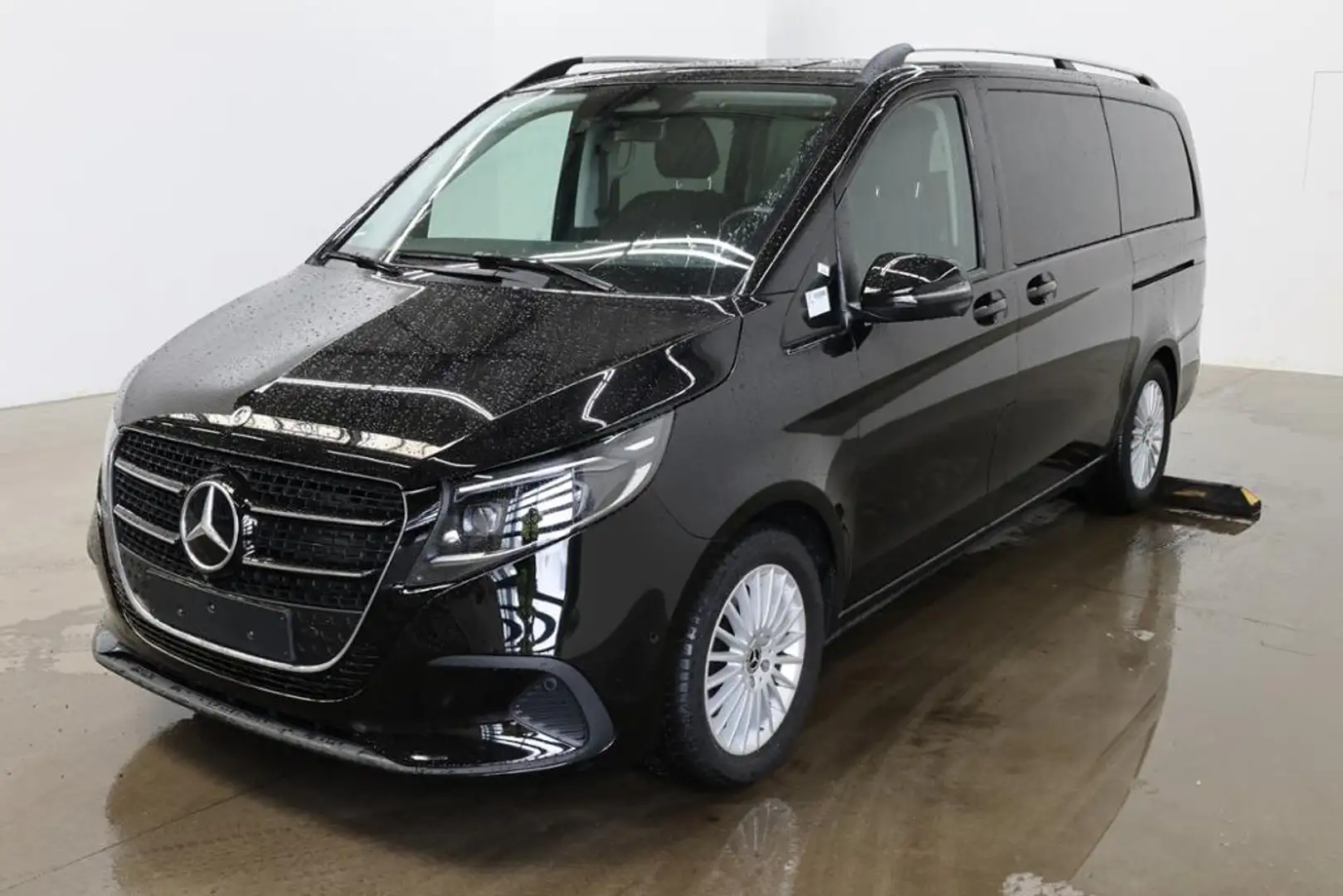 Mercedes-Benz V 220 d STYLE Lang Distronic/360°/7 Sitzer Negro - 1