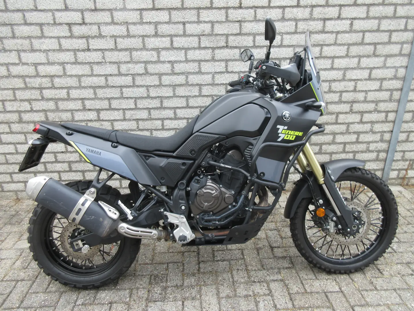Yamaha XT 700 TENERE Negro - 1