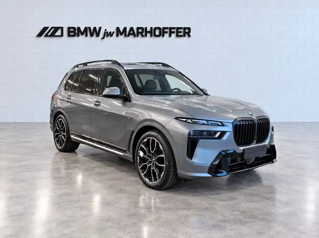 Bmw X7 xDrive40d SkyL/MSpPro/H&K/StHz/22"/NP130.470€