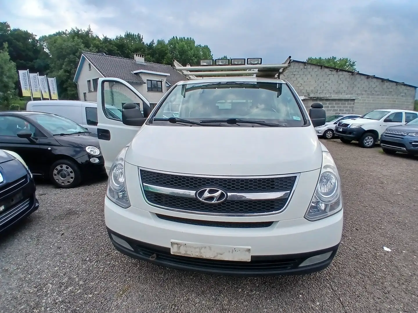Hyundai H-1 H-1 People 2.5 CRDi Executive double cabine Biały - 2