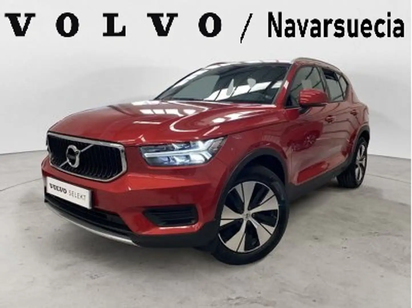 Volvo XC40 T3 Business Plus Aut. Rojo - 1