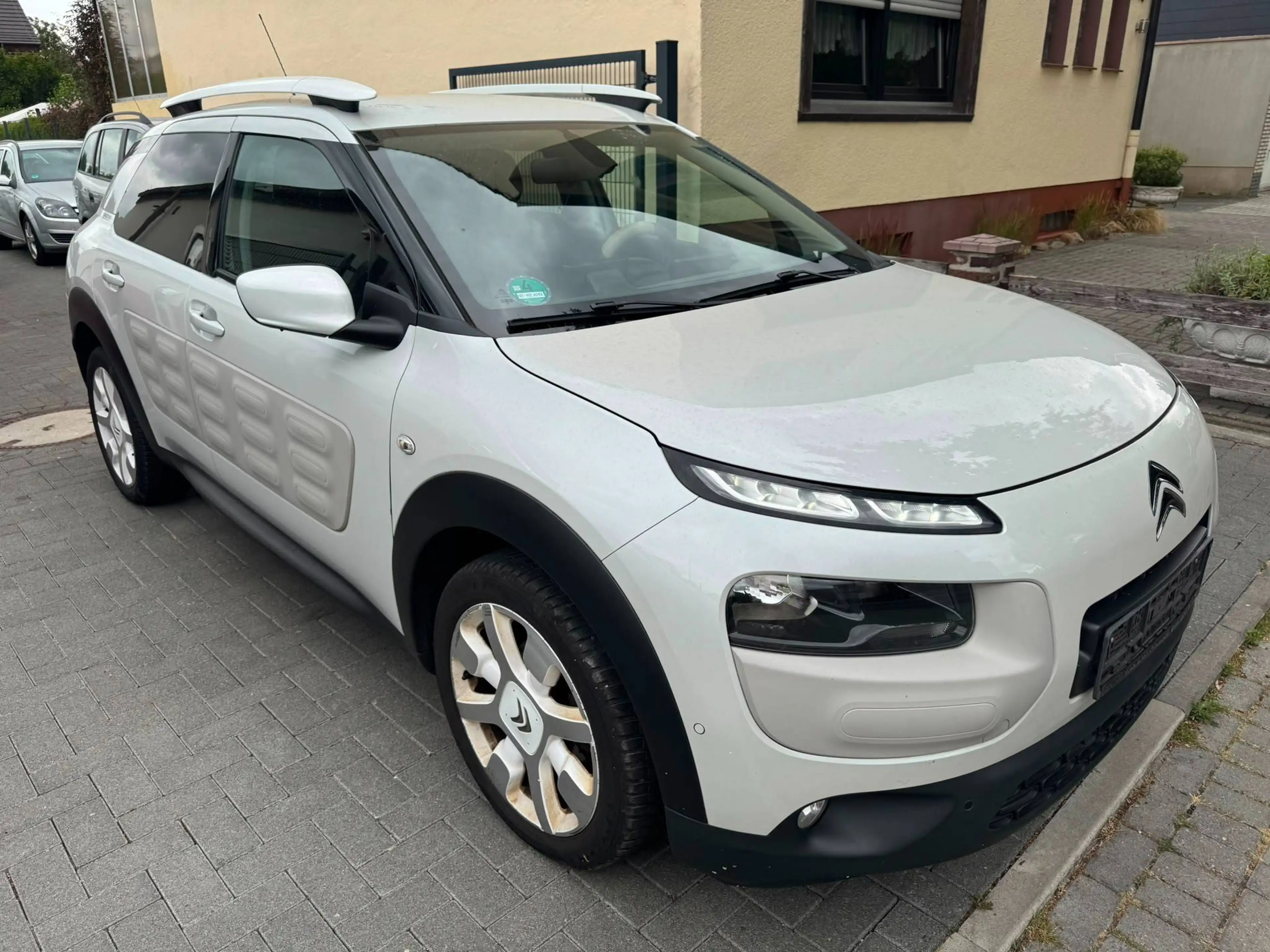Citroen C4 Cactus W-OneTone Euro 6 Klima 1/28 — photo 3