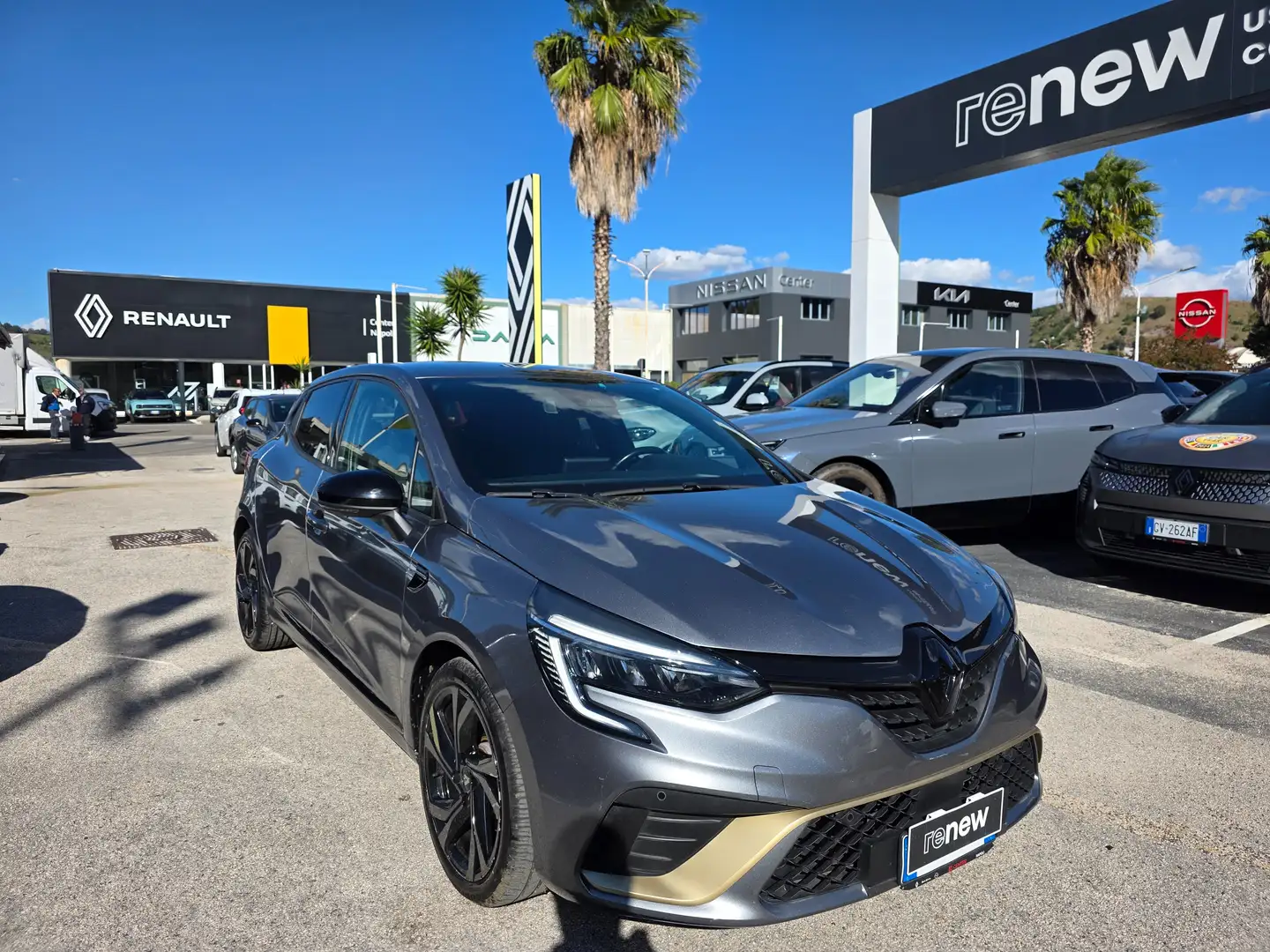 Renault Clio Clio 1.6 E-Tech Engineered 145cv auto Grigio - 2