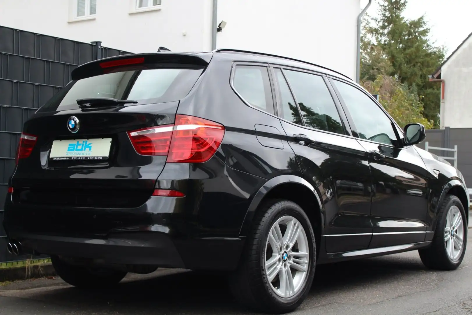 BMW X3 xDr30d 1.HAND! M-SPORTPAKET NaviPRO 360° PANO Černá - 2