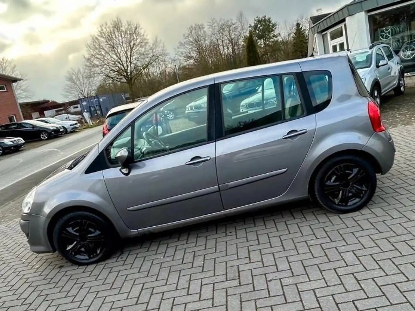 Renault Modus 1.5 dCi FAP Dynamique Klma AHK Bronze - 2