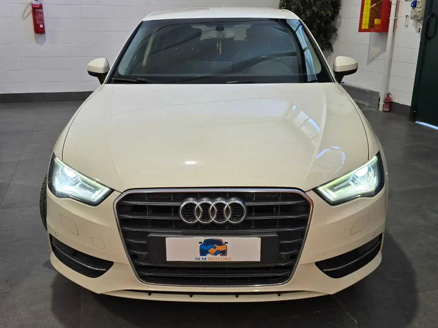 Audi A3 SPB 1.4 TFSI S tronic g-tron Ambition Bianco - 2