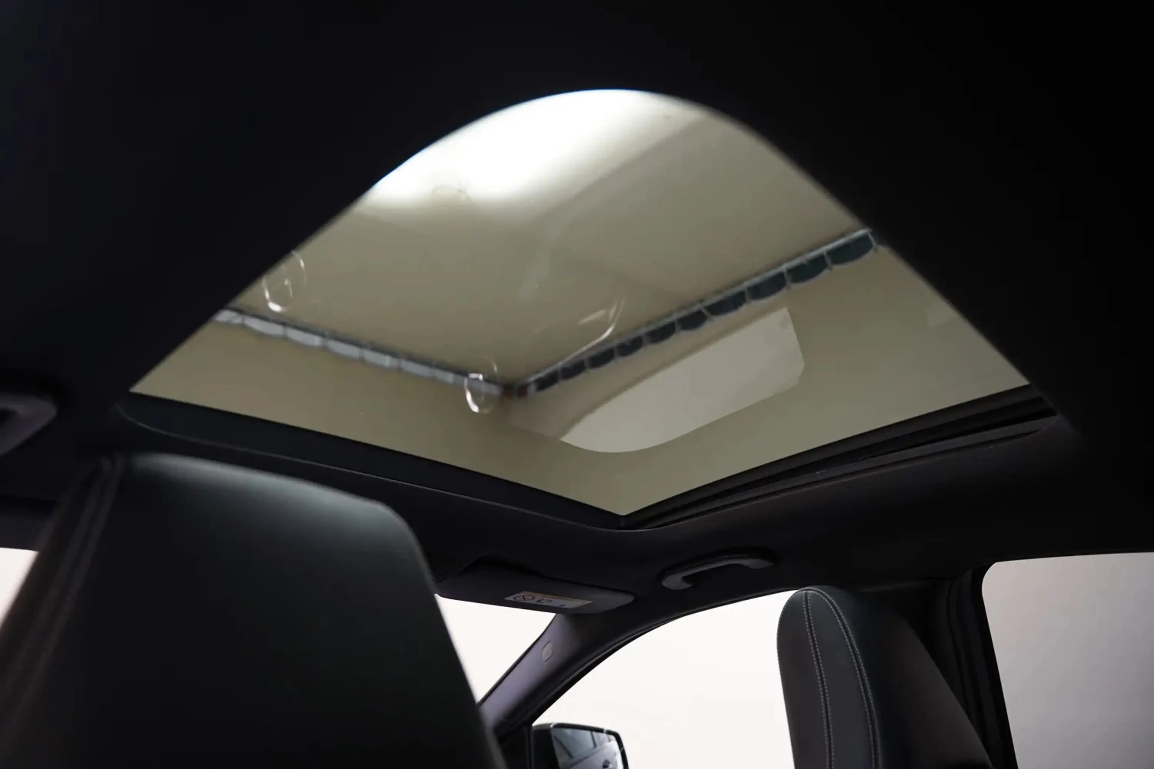 Mercedes-Benz A 180 Ambition [ Panorama Xenon Navi Clima PDC Cruise ] — photo 5