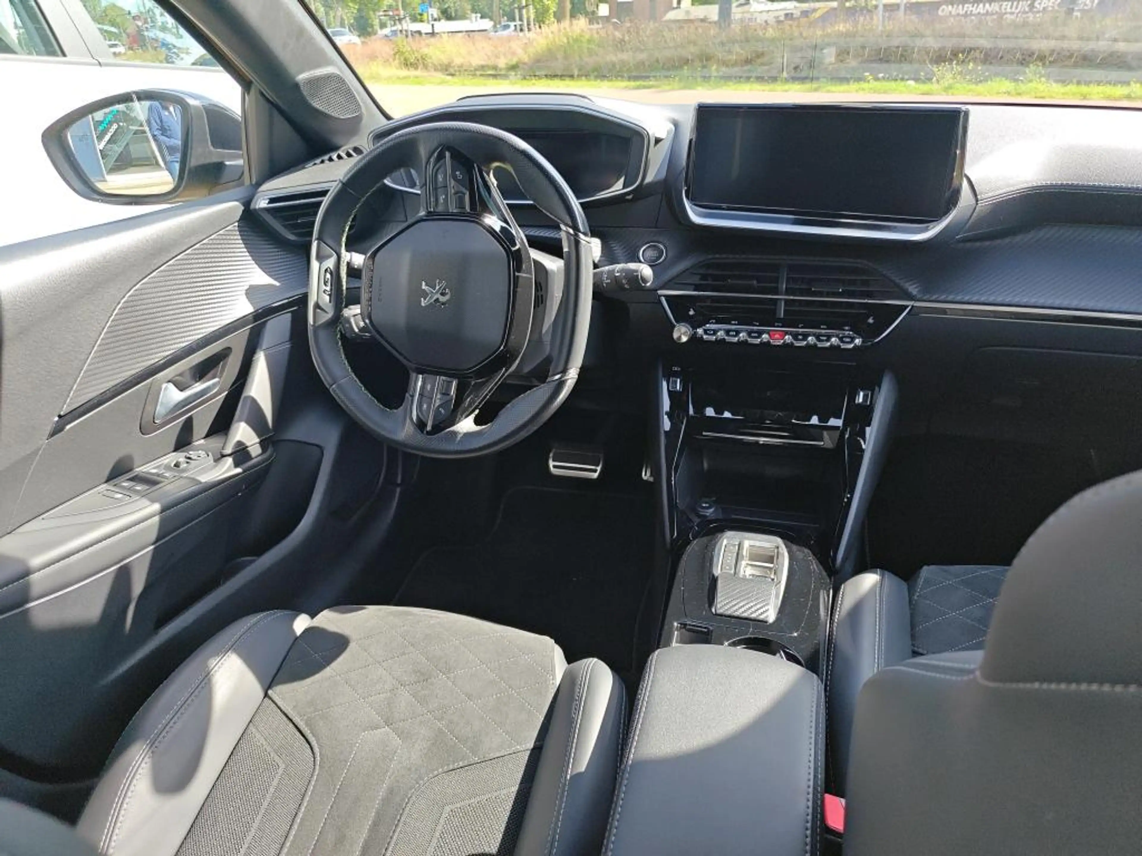Peugeot e-208 EV GT Pack 50 kWh | Fase 3 laden | Stoelverwarming — photo 5