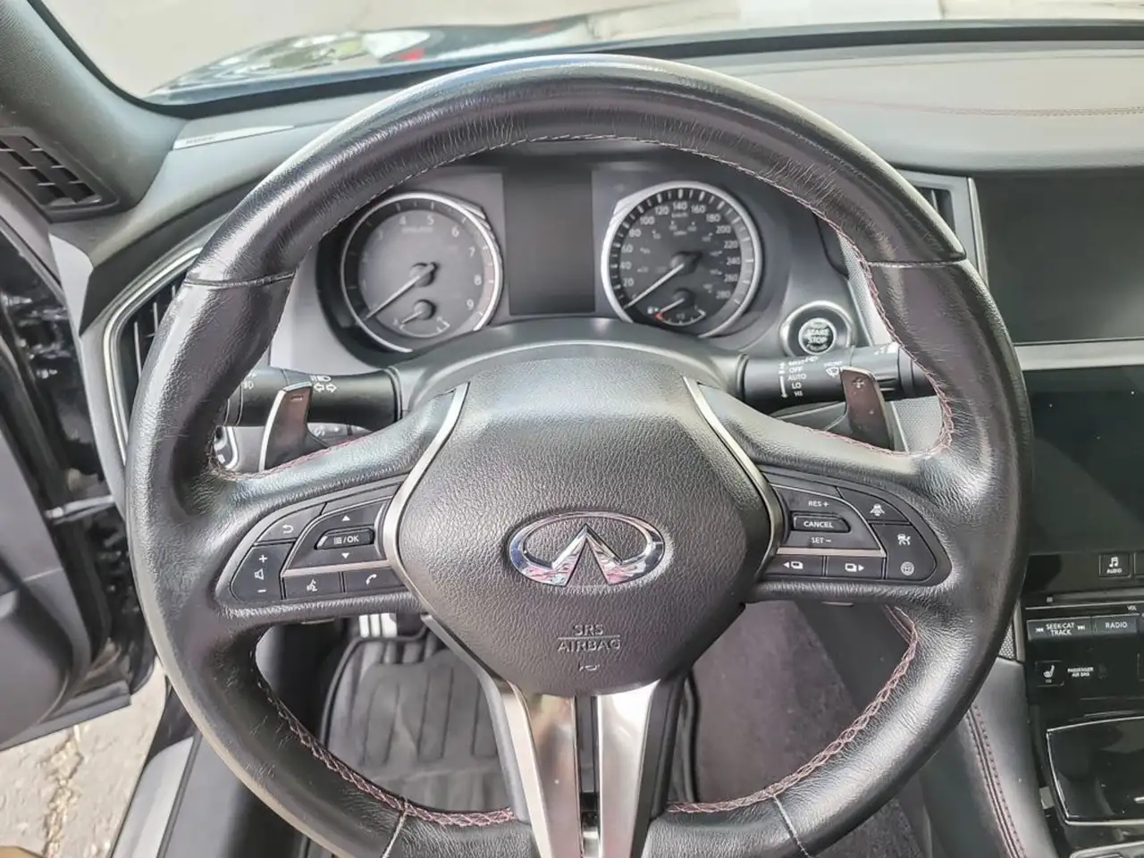 Infiniti Q50 снимка Infiniti Q50