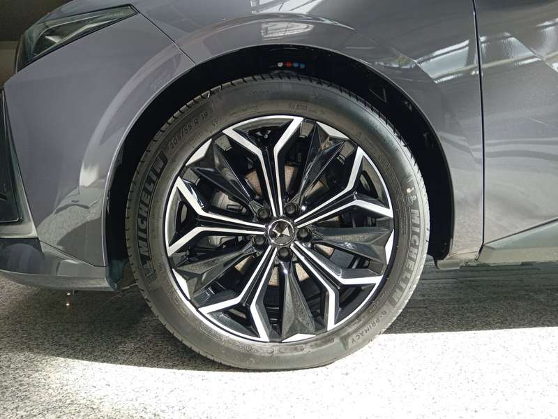 DS Automobiles DS 4 DS4 Étoile 0,99 Fin. ACC+Alcantara+LED+Navi+Pano — photo 11