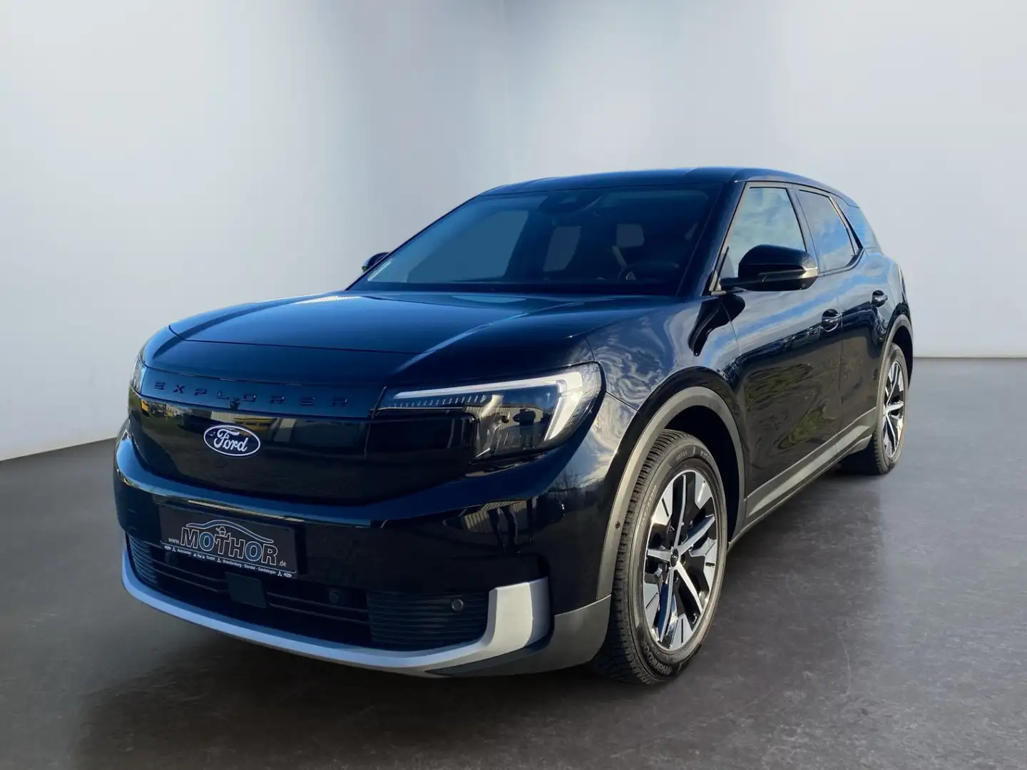 Ford Explorer 77kWh RWD Wärmepumpe ACC PDC KAM360° HUD Schwarz - 2