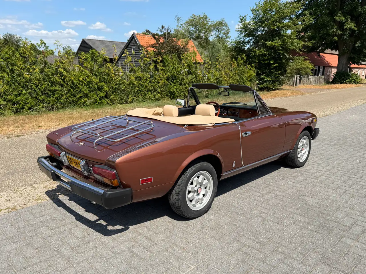 Fiat 124 Spider 2000 H5, foto 4
