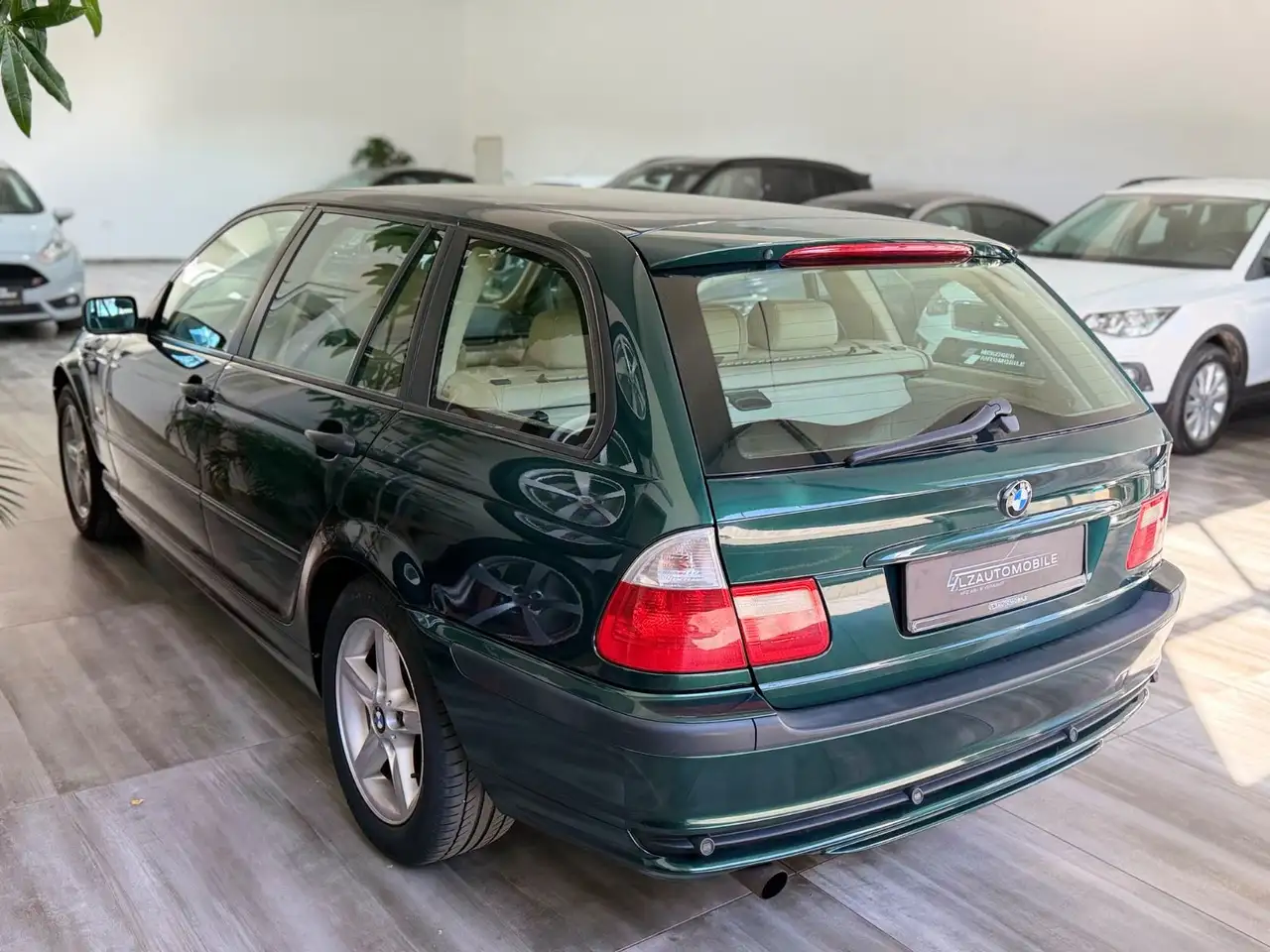 BMW 318 i Touring E46, foto 6