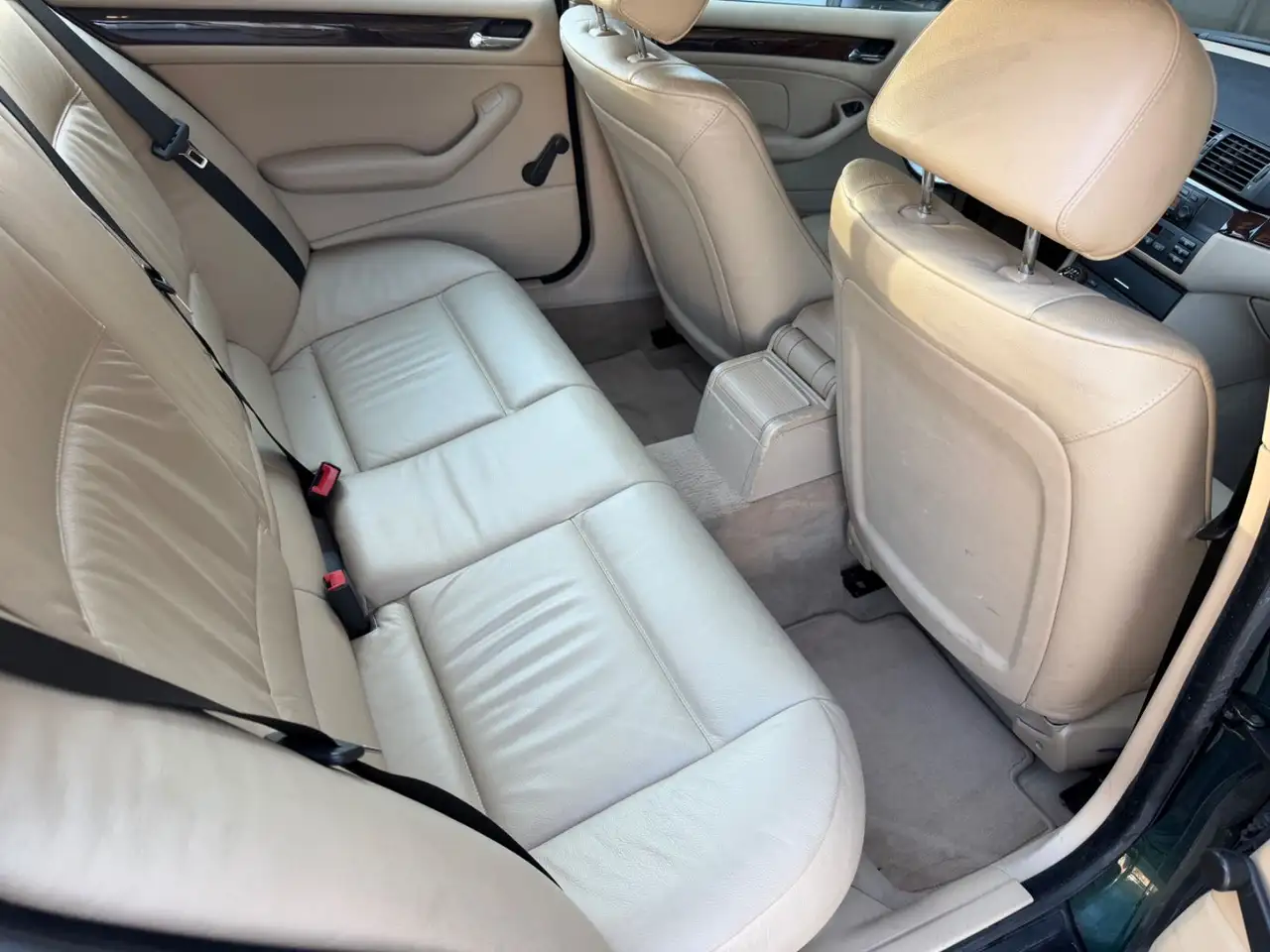 BMW 318 i Touring E46, foto 11