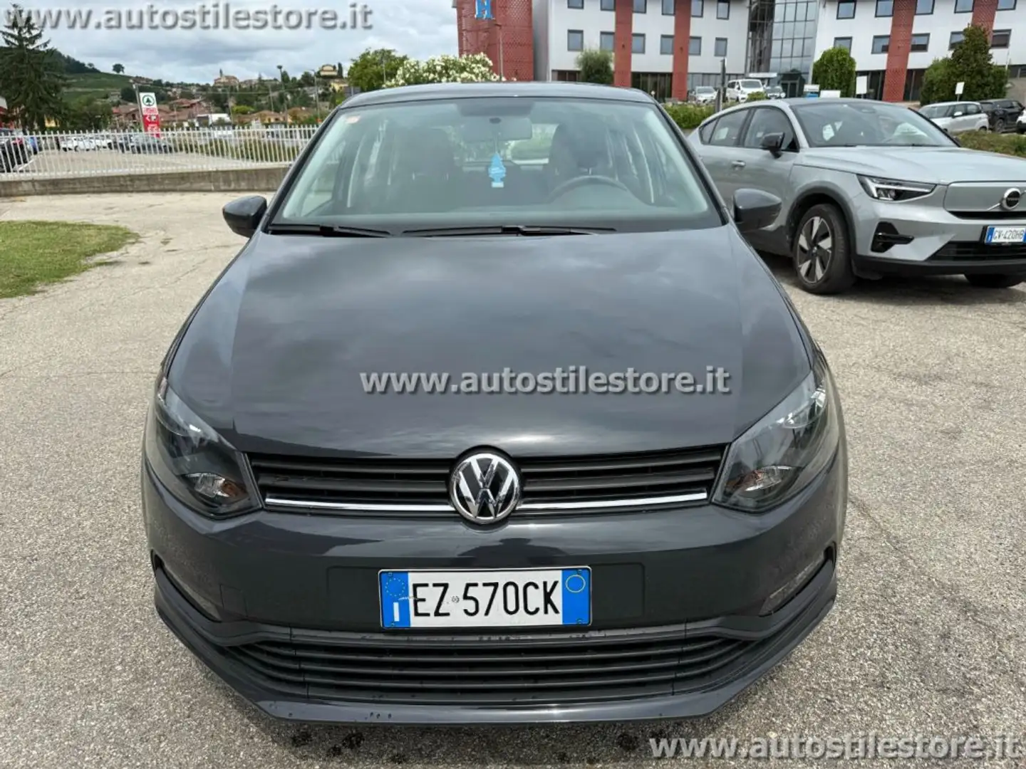 Volkswagen Polo 1.4 TDI 5p. Trendline BlueMotion Technology Gri - 2