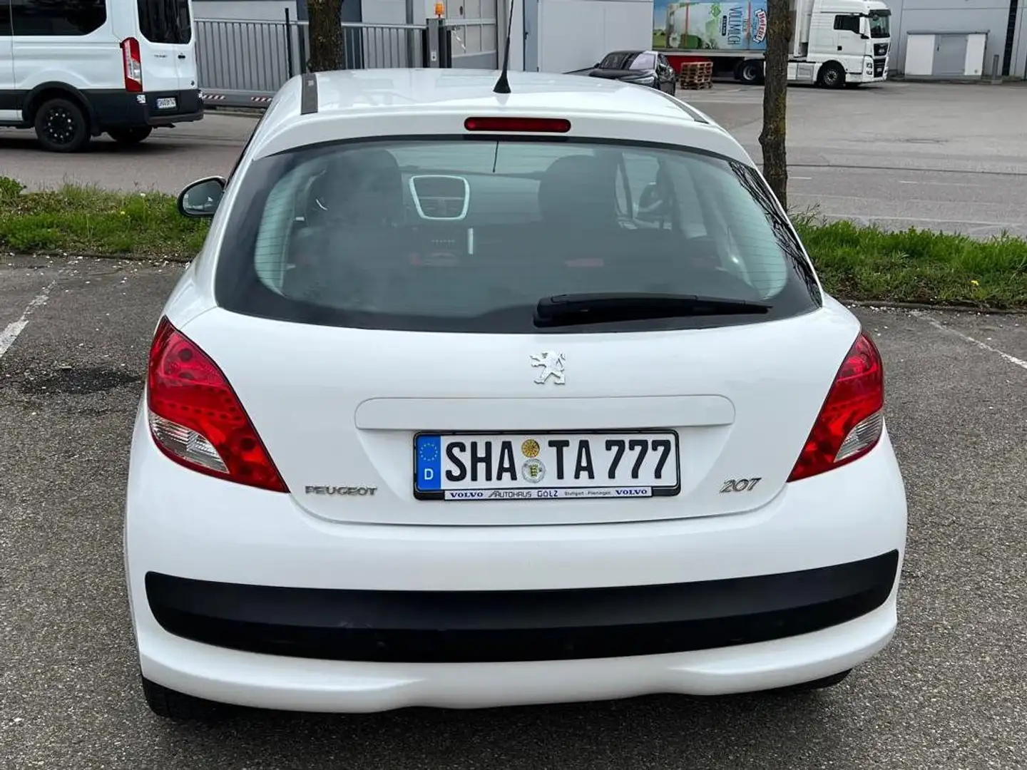 Peugeot 207 207 Urban Move 2 Hand, 85.000 KM Weiß - 2