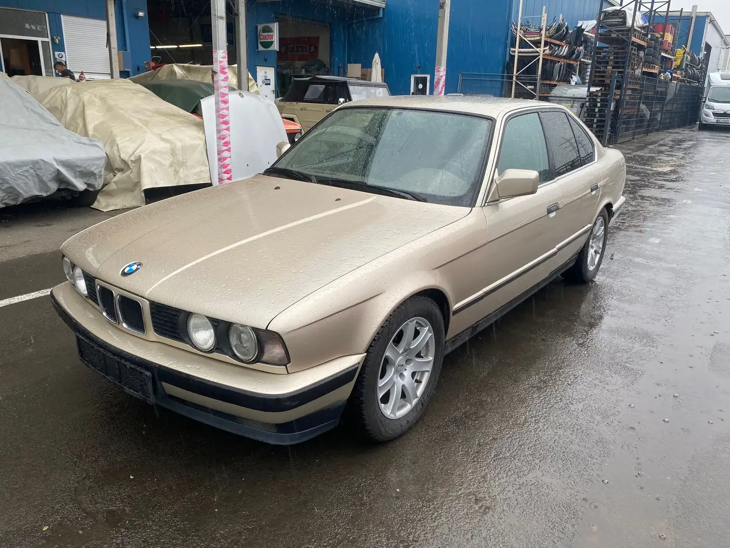 BMW 525 525i m50 Oro - 1