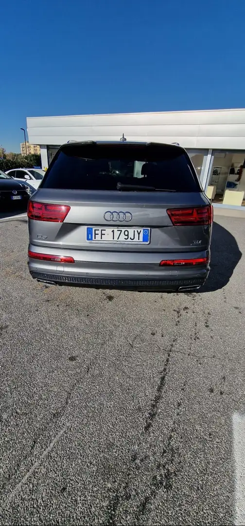 Audi Q7 3.0 tdi quattro 7p.ti tiptronic Grigio - 2