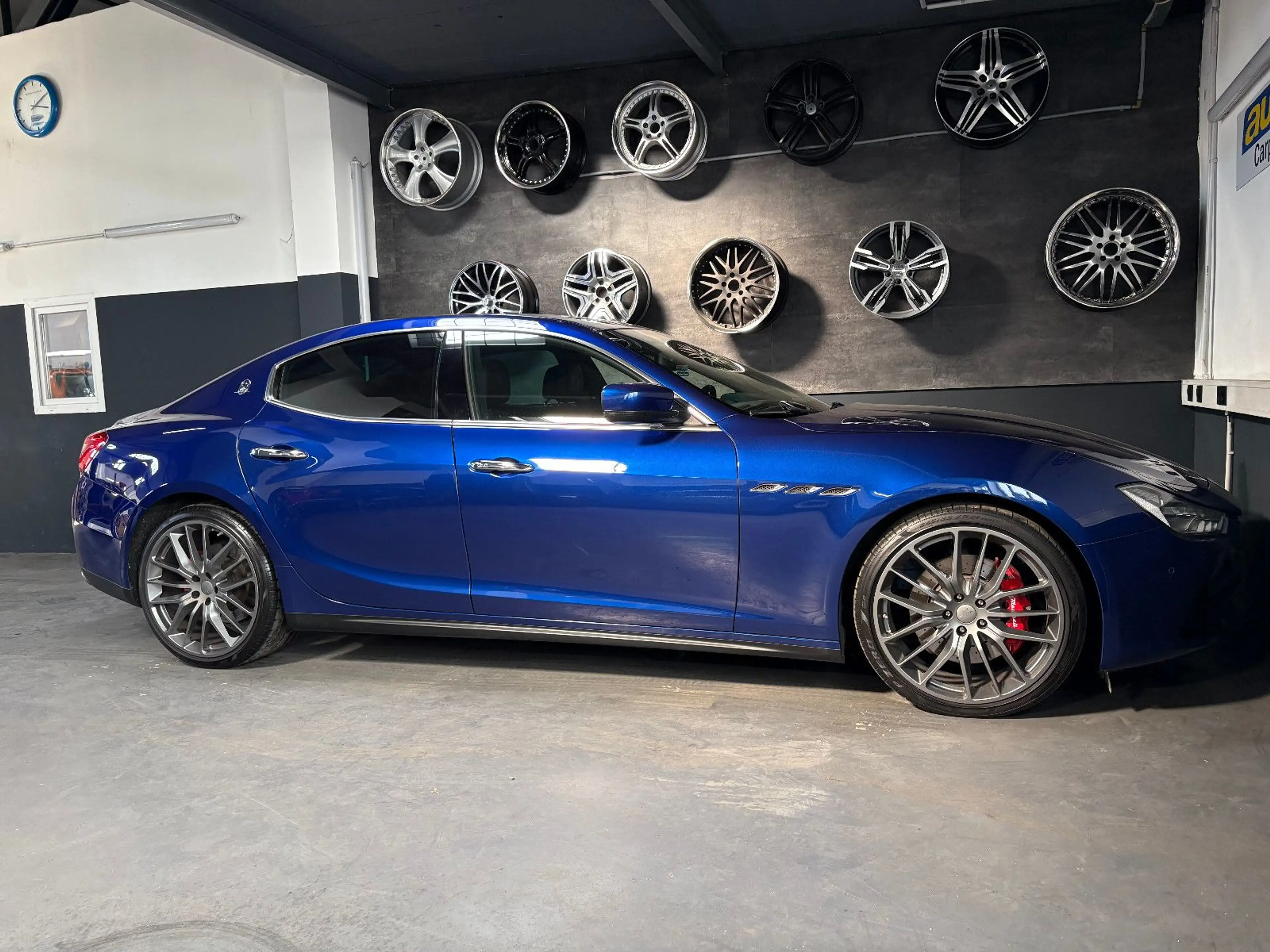 Maserati Ghibli 3.0 V6 S Q4 Automatik — photo 9