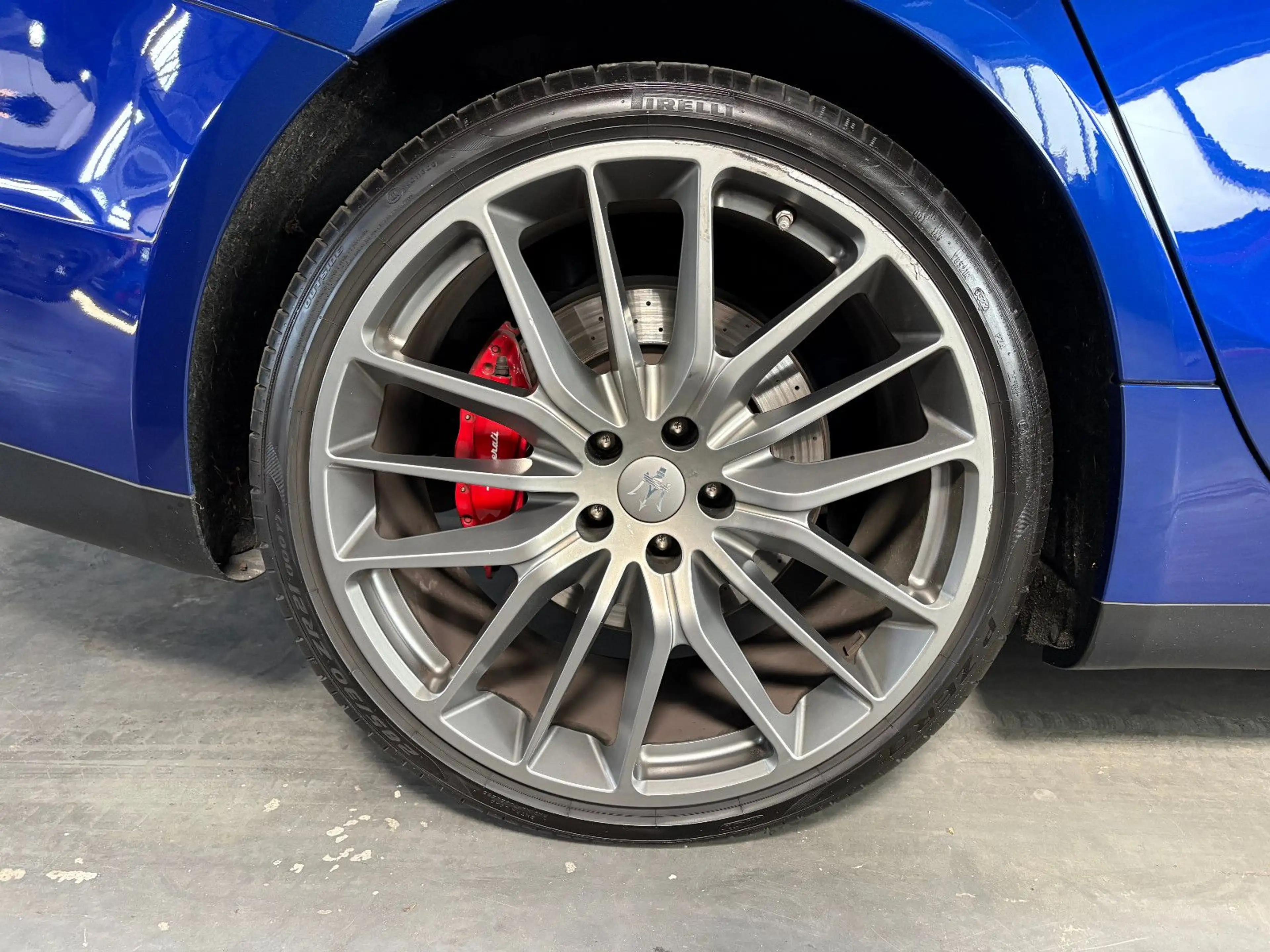 Maserati Ghibli 3.0 V6 S Q4 Automatik — photo 14
