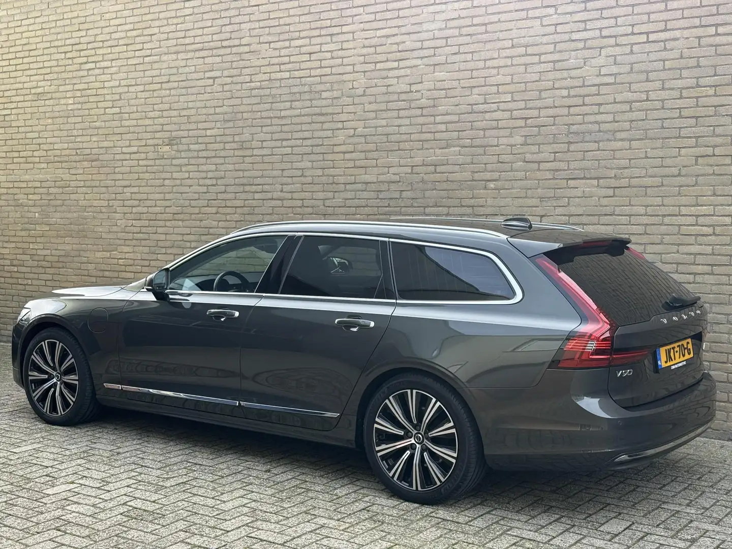 Volvo V90 2.0 T6 340pk AWD Inscription | Pilot assist | Adap Gris - 2
