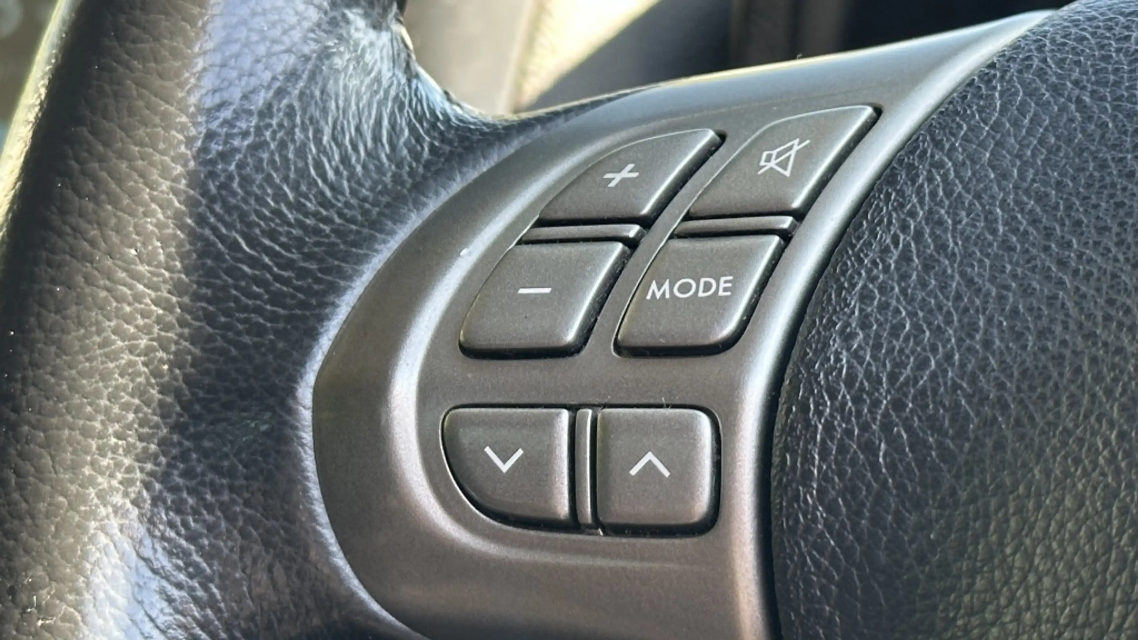 Subaru Impreza 2.5 WRX Exec. AWD — photo 15