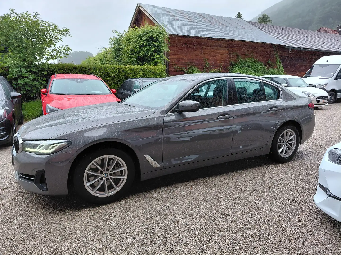 BMW 530 530 d xDrive Facelift Limo * ACC, Kamera, usw..* Grau - 2