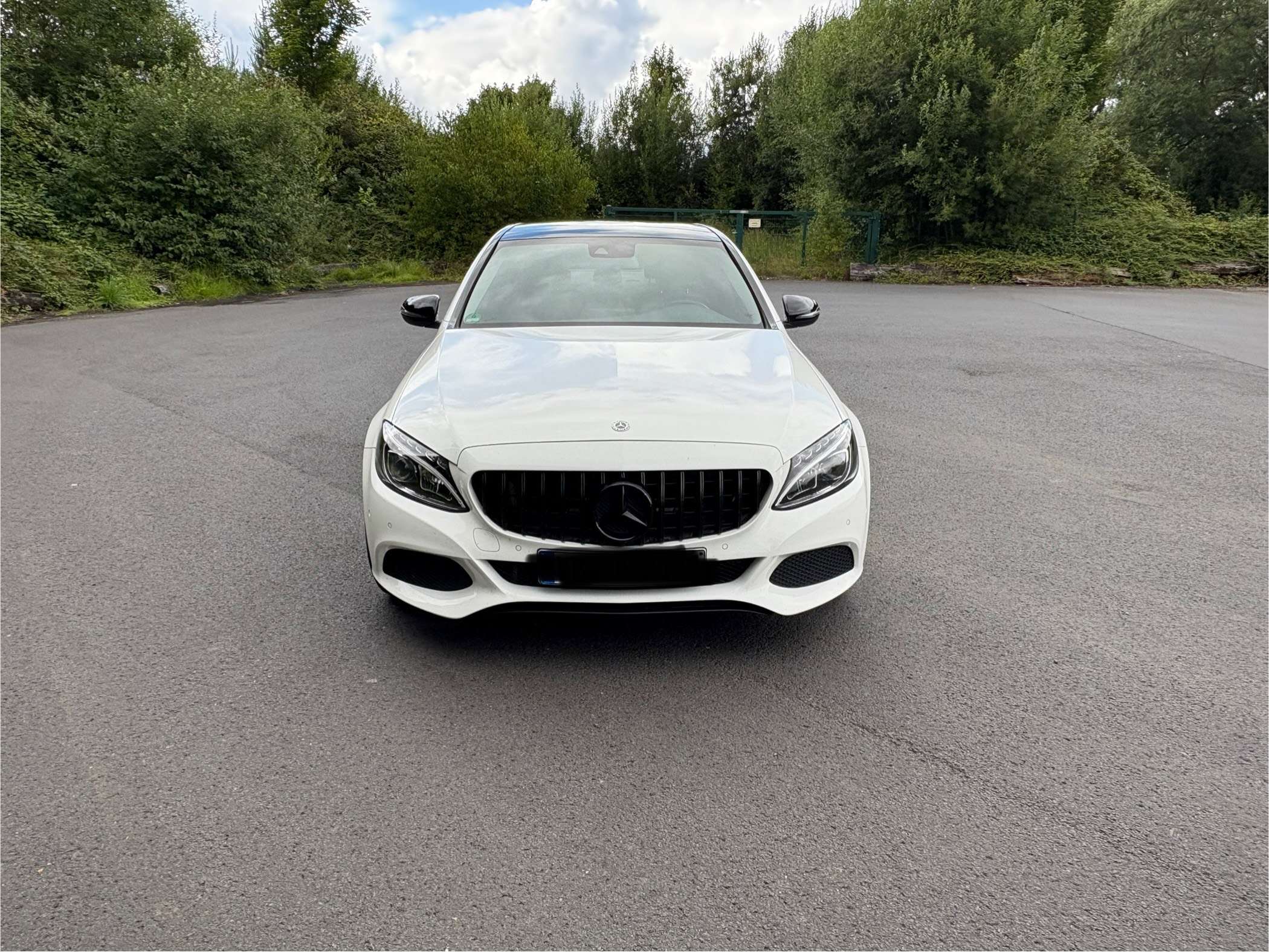 Second hand Mercedes Benz C-Class 