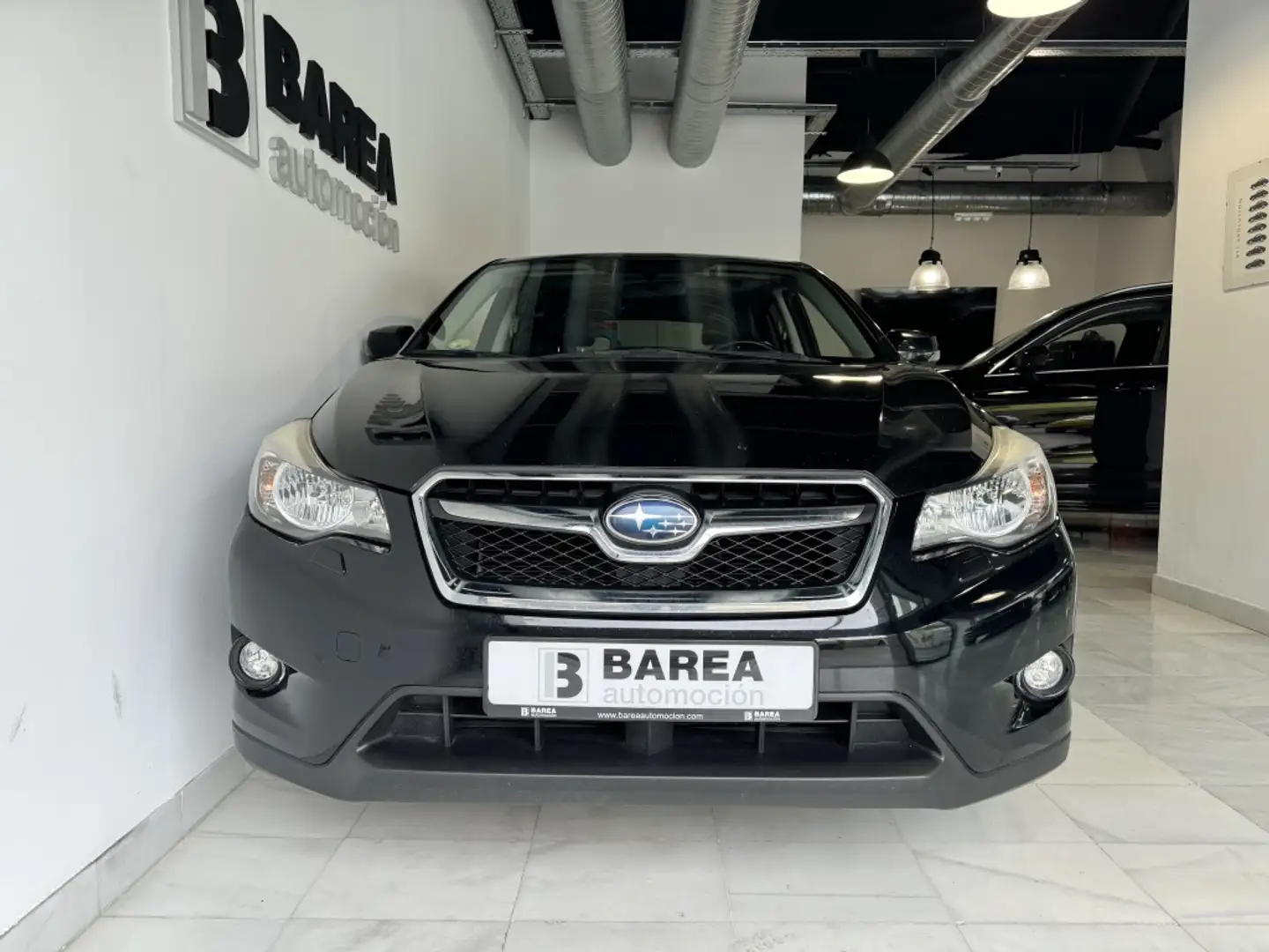 Subaru XV 2.0TD Executive crna - 2