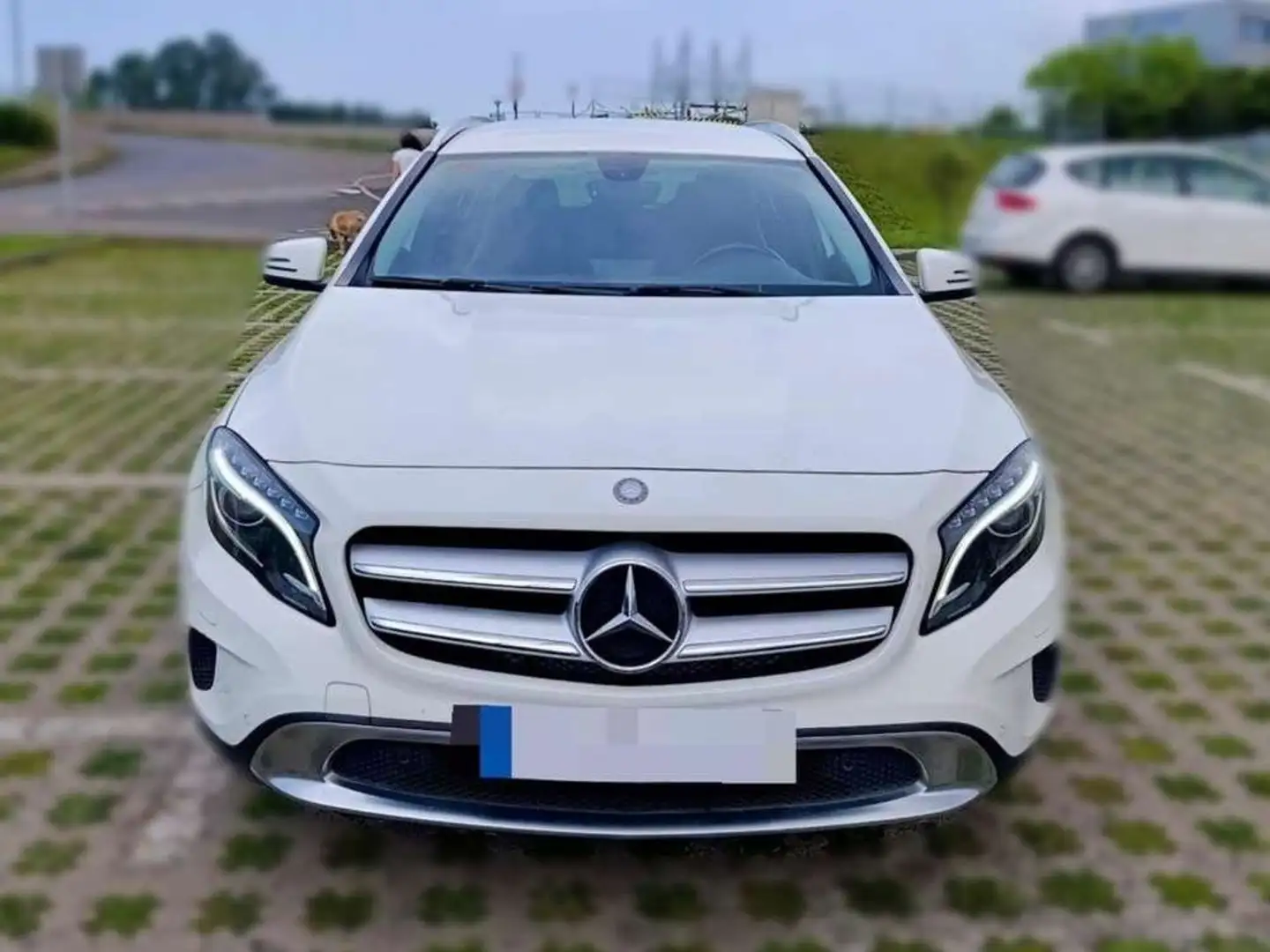 Mercedes-Benz GLA 200 200CDI Urban Blanco - 1