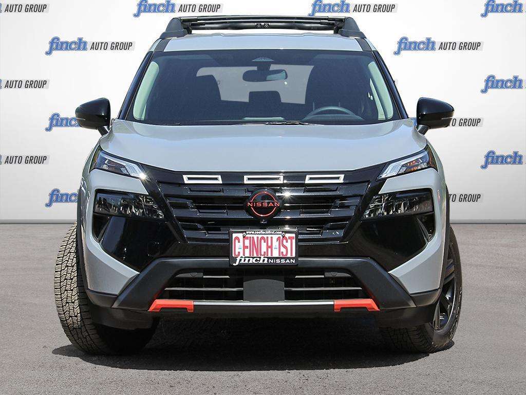 2026 Nissan Rogue Rock Creek Leather | Roof Racks | Apple Carplay — снимка 1