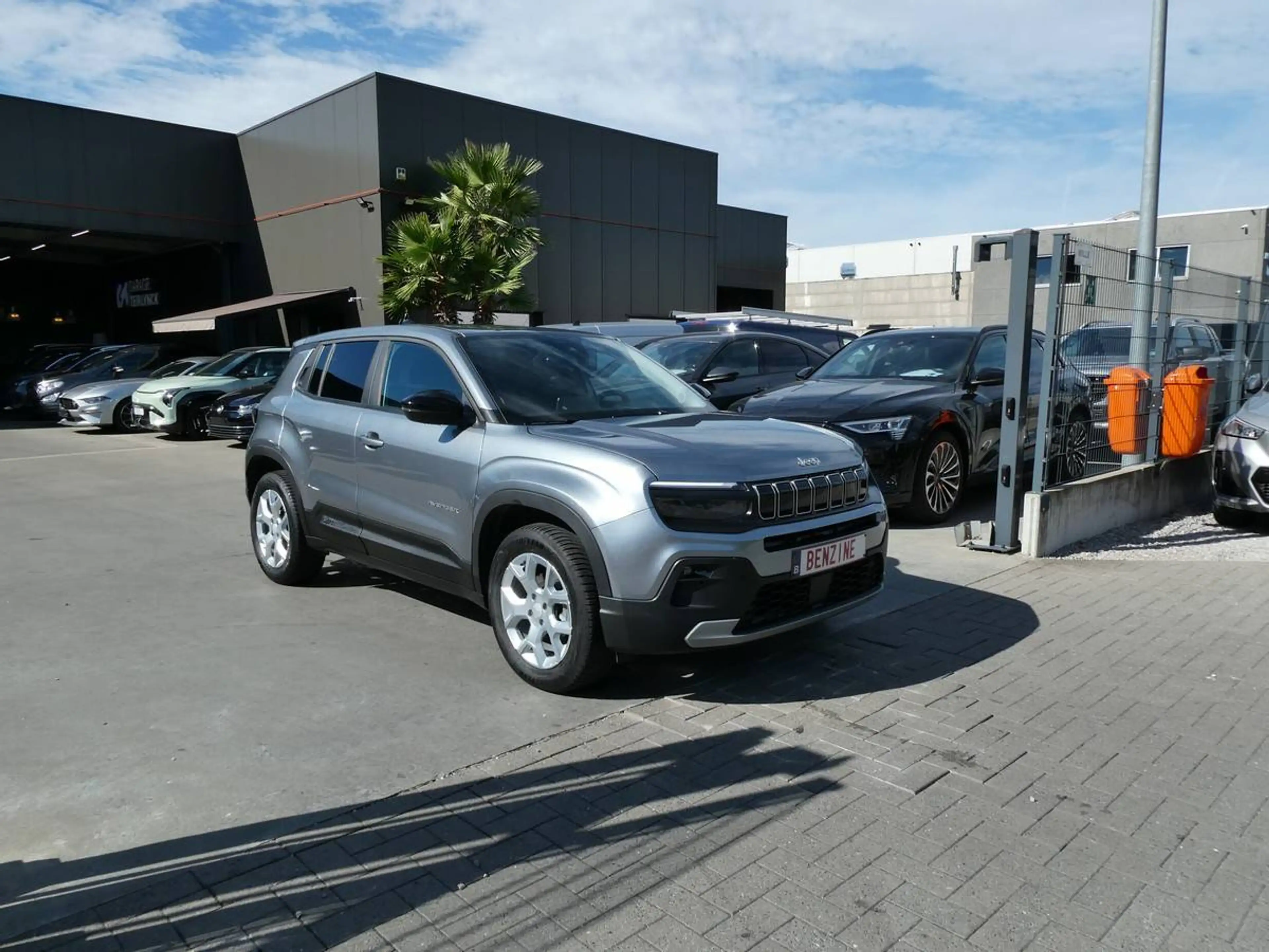 Jeep Avenger 1.2 i benzine 100pk Altitude Luxe Camera '25 14000km (91800) — photo 6