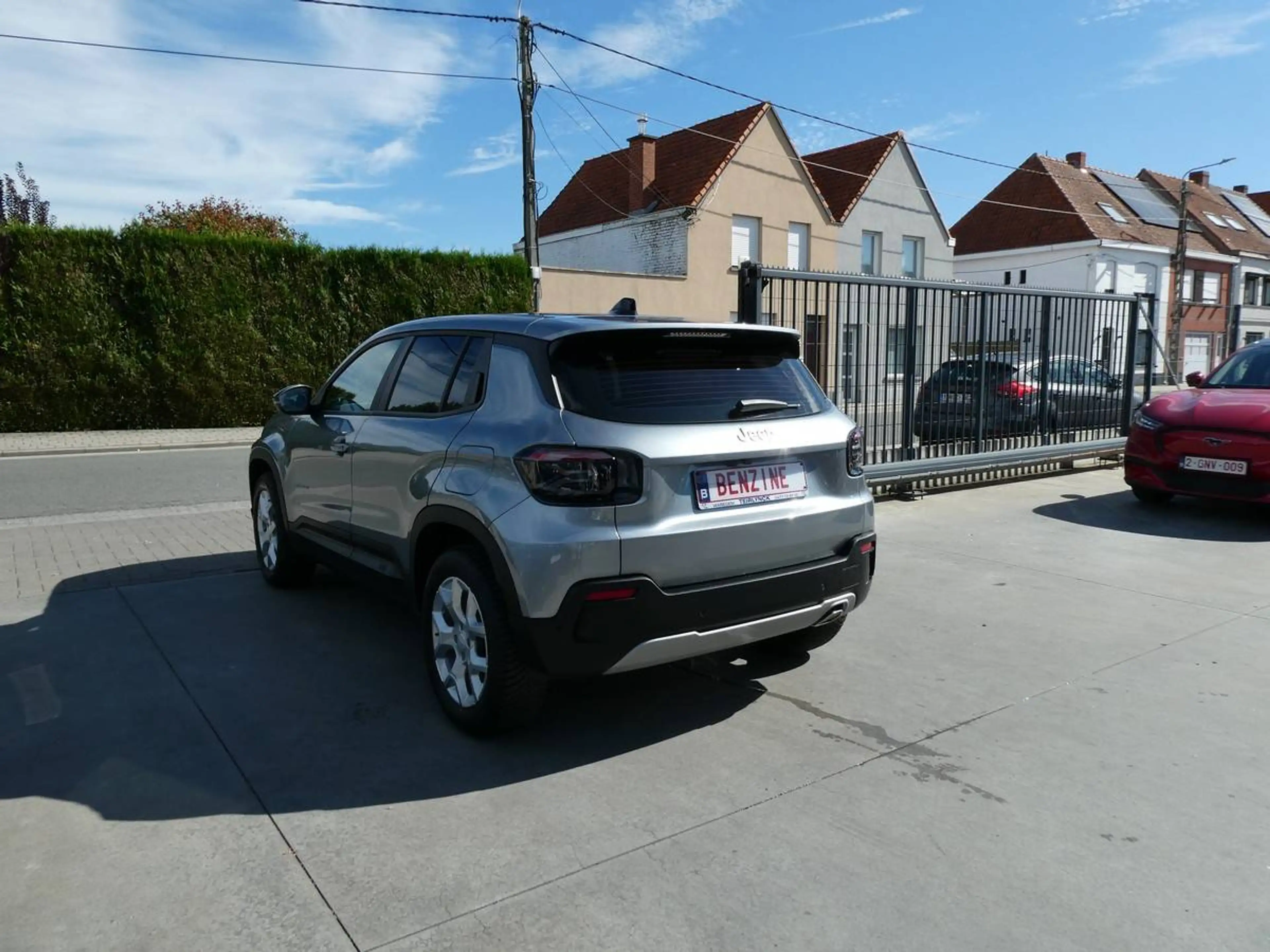 Jeep Avenger 1.2 i benzine 100pk Altitude Luxe Camera '25 14000km (91800) — photo 3