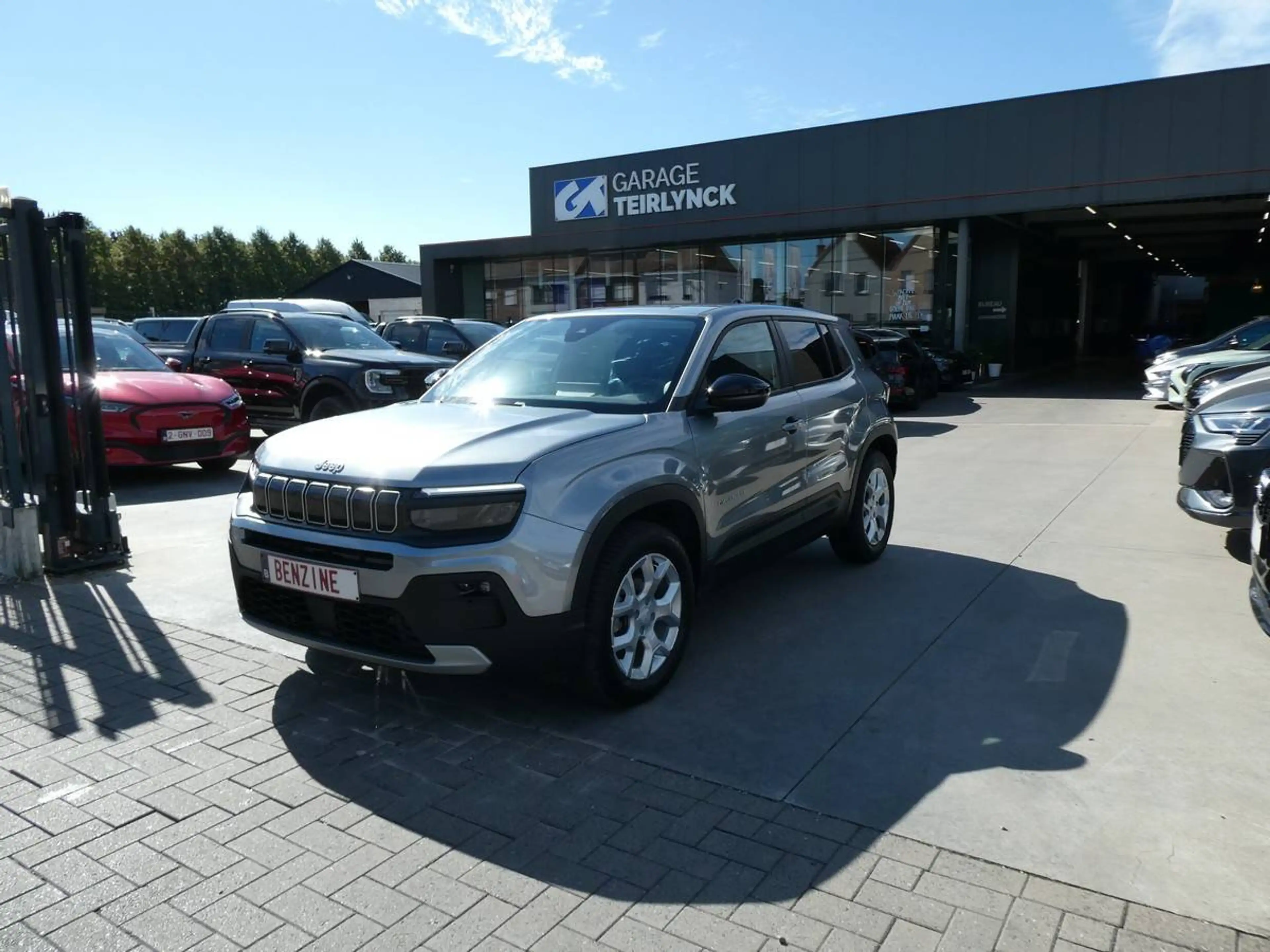 Jeep Avenger 1.2 i benzine 100pk Altitude Luxe Camera '25 14000km (91800) — photo 2