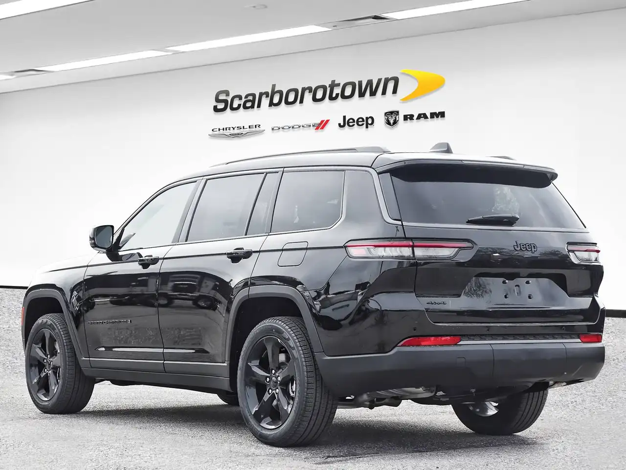 Jeep Grand Cherokee 2026 — фото 10
